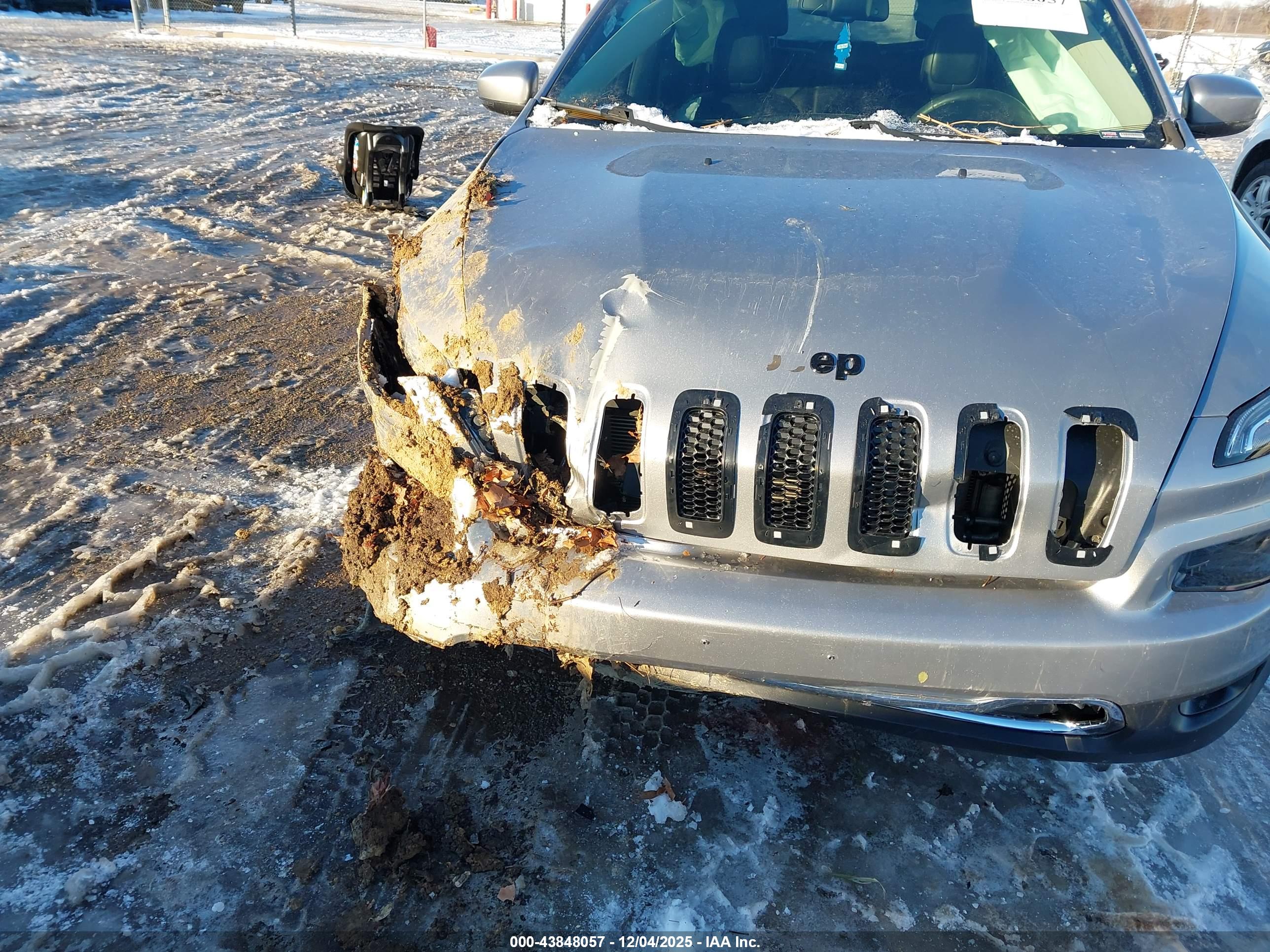 JEEP CHEROKEE image 6