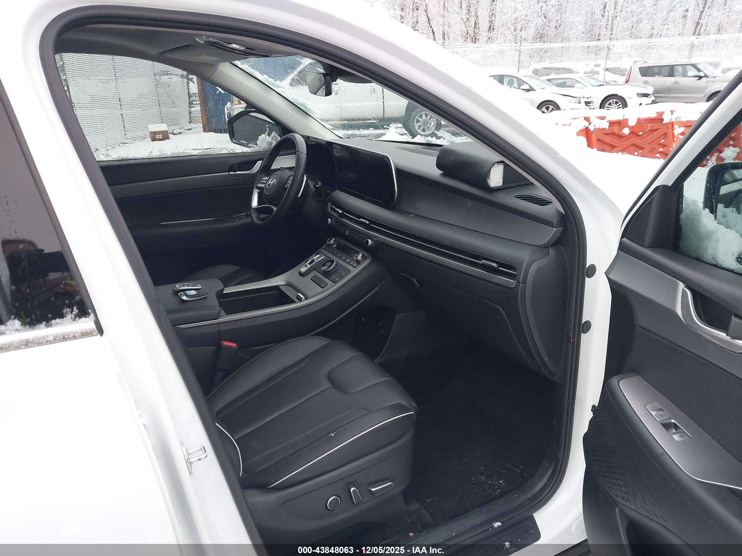 HYUNDAI PALISADE image 5