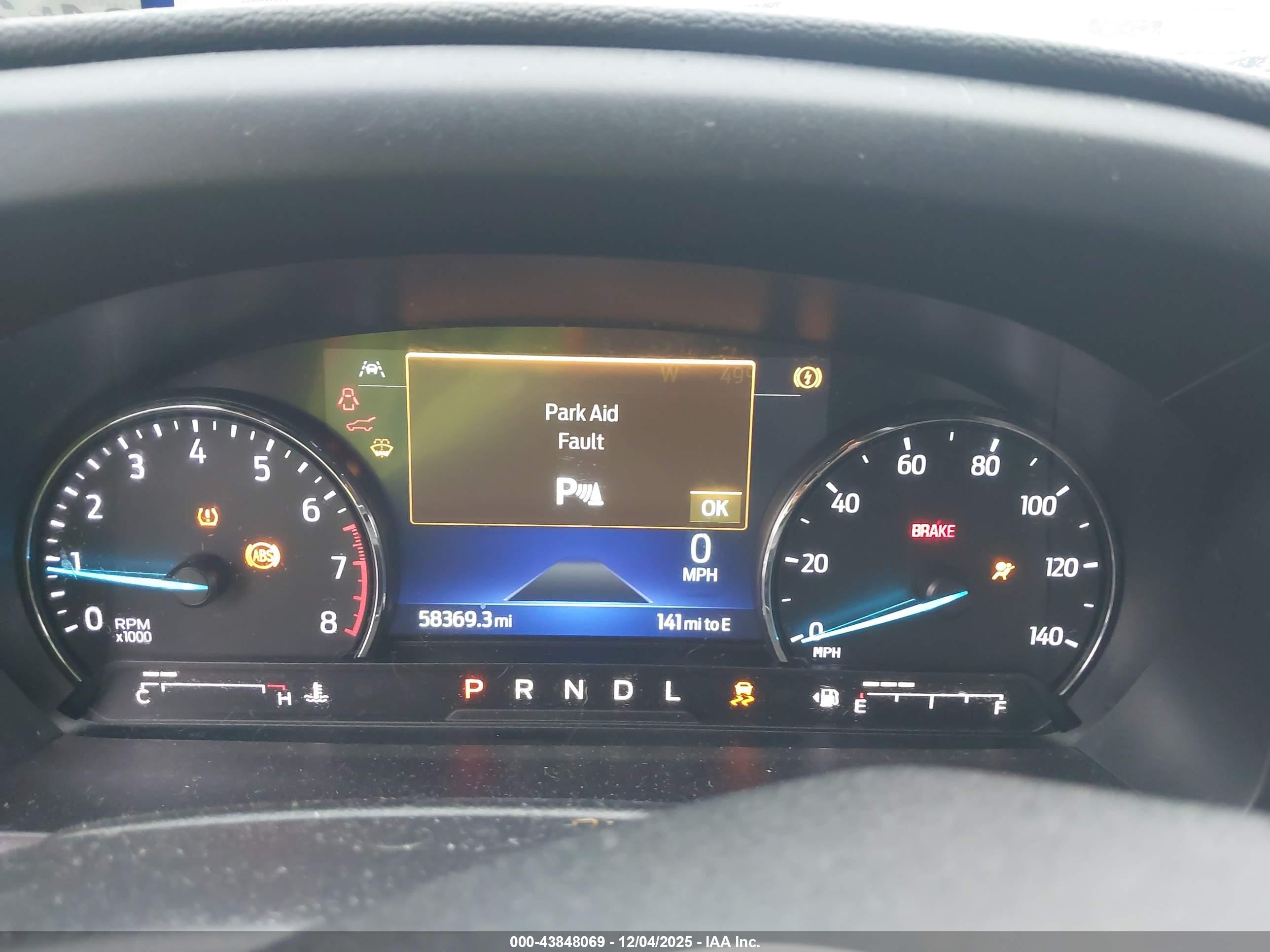 FORD EXPLORER image 7