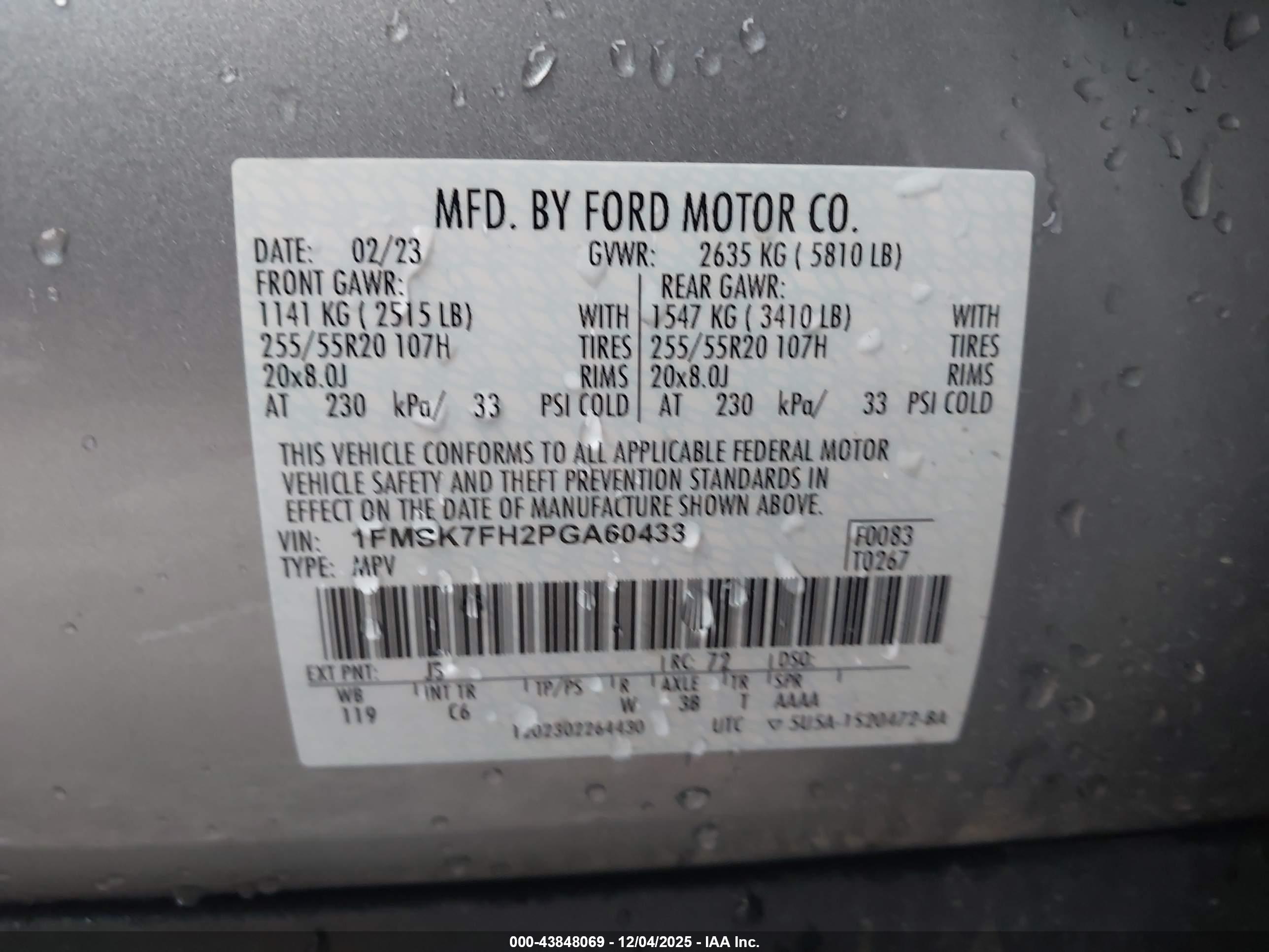 FORD EXPLORER image 9