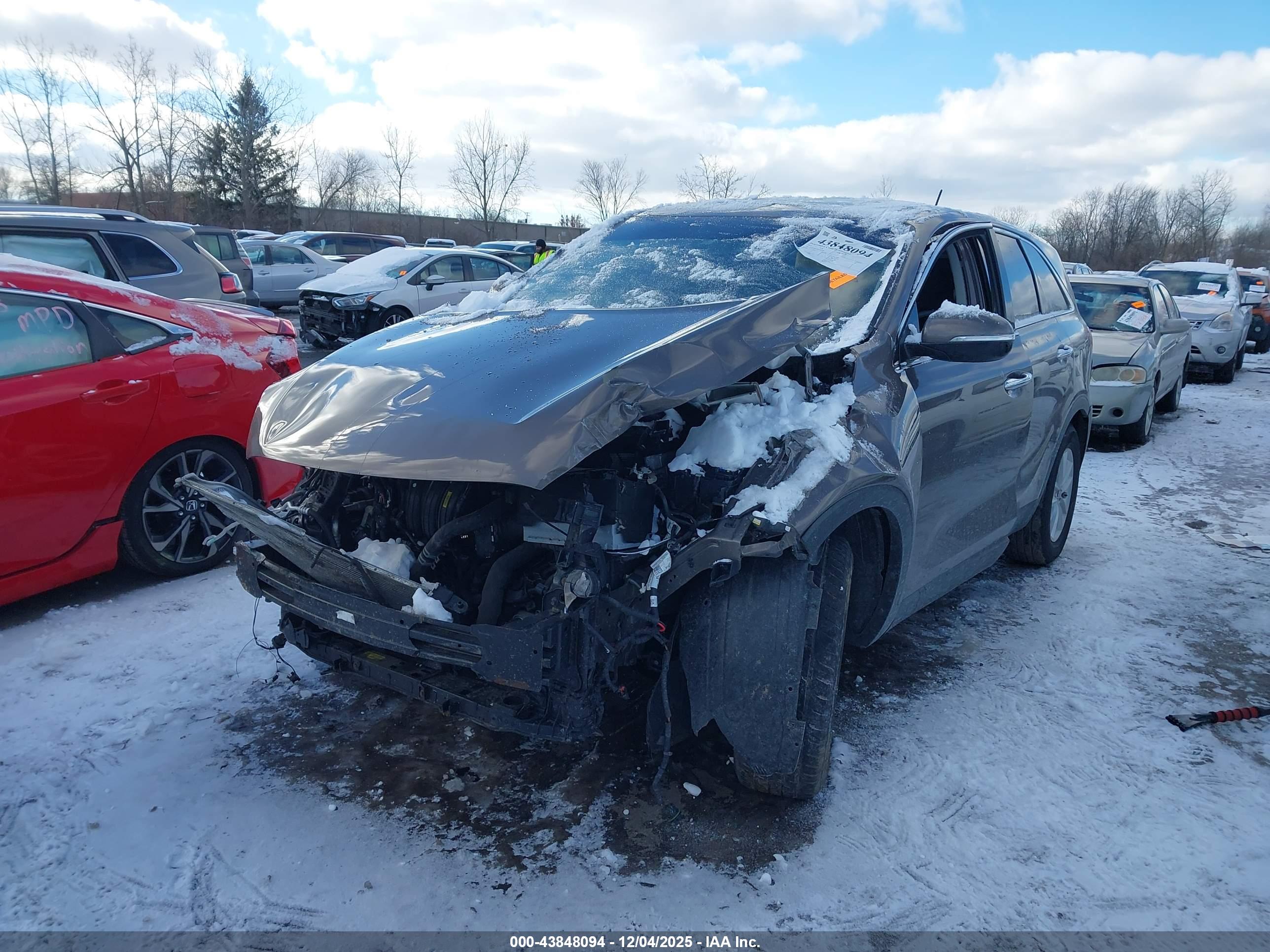 KIA SORENTO image 2