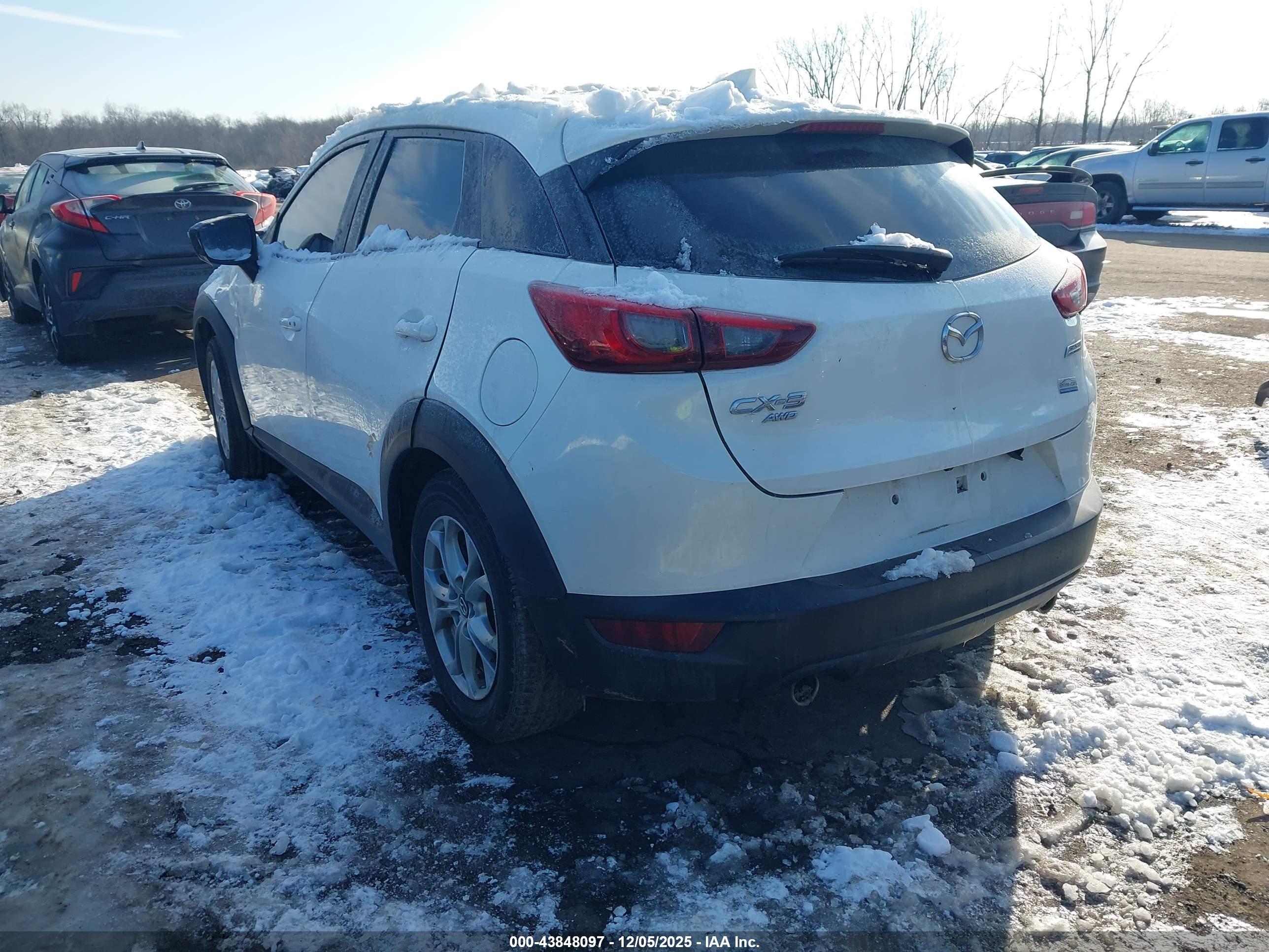 MAZDA CX-3 image 3