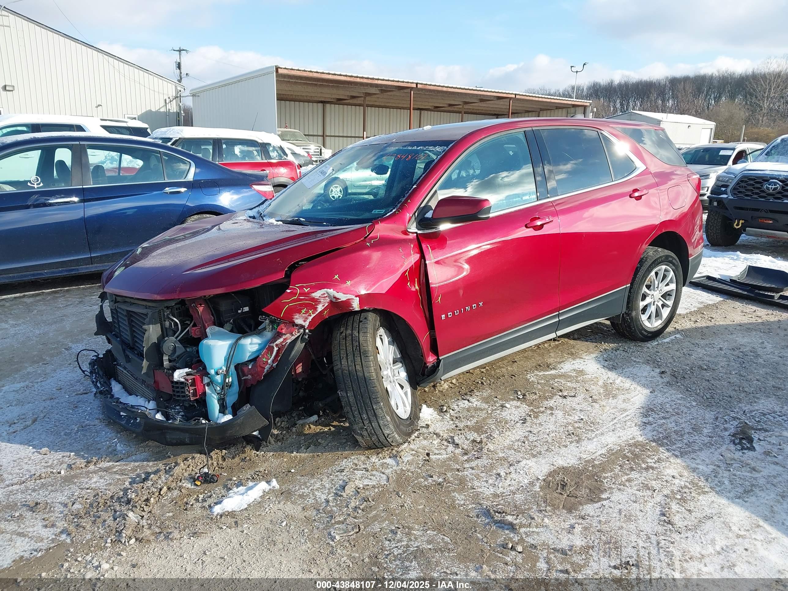 CHEVROLET EQUINOX image 2
