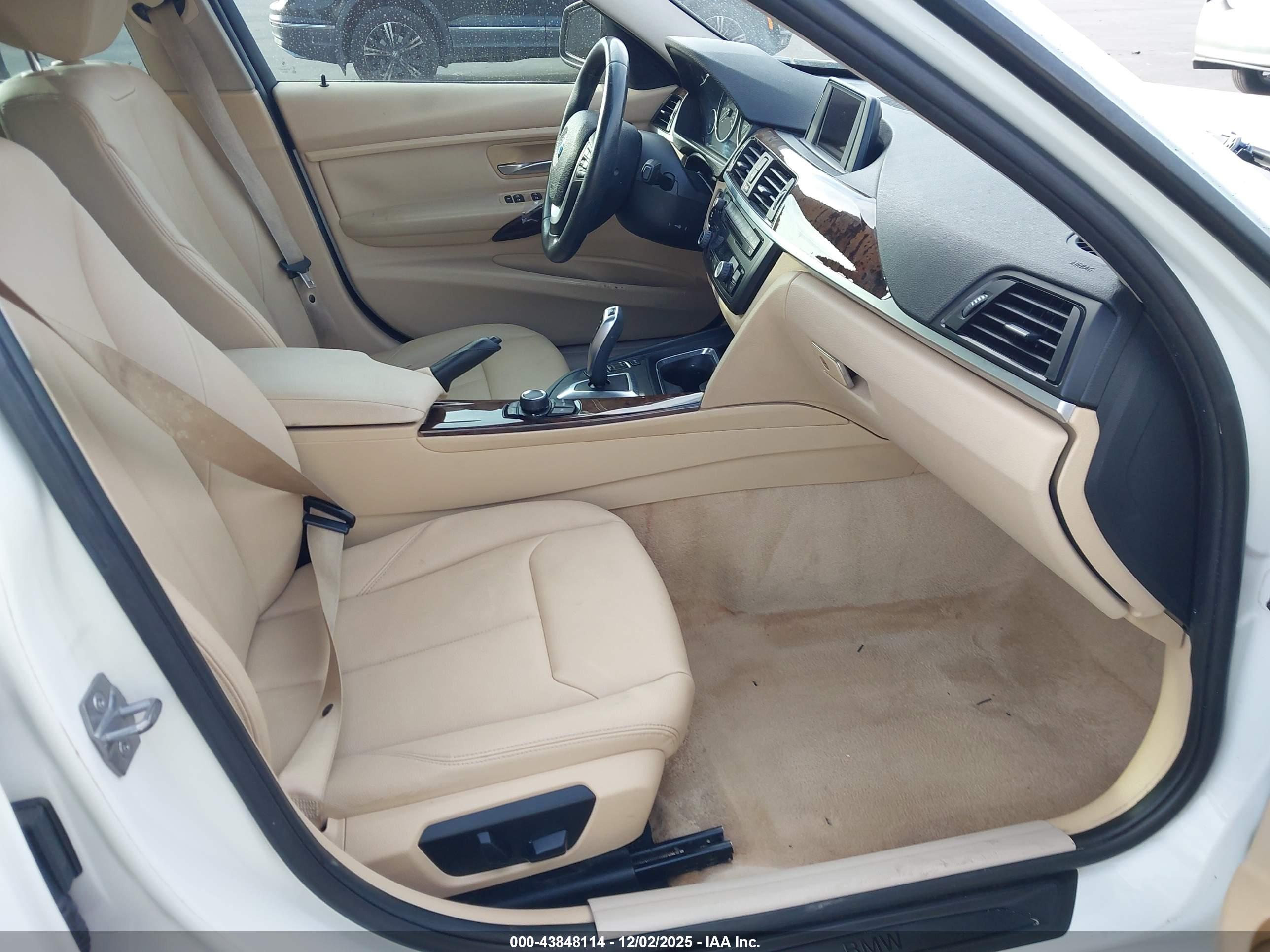 BMW 328I image 5