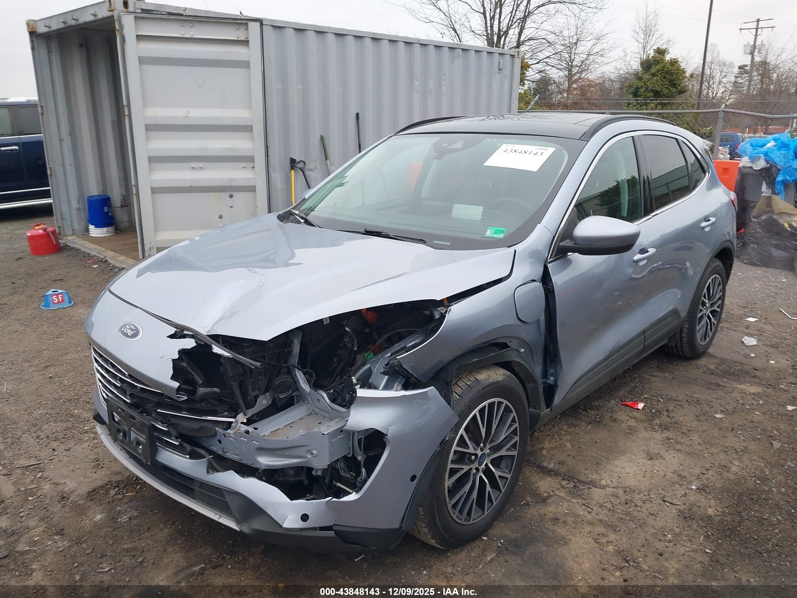 FORD ESCAPE image 6