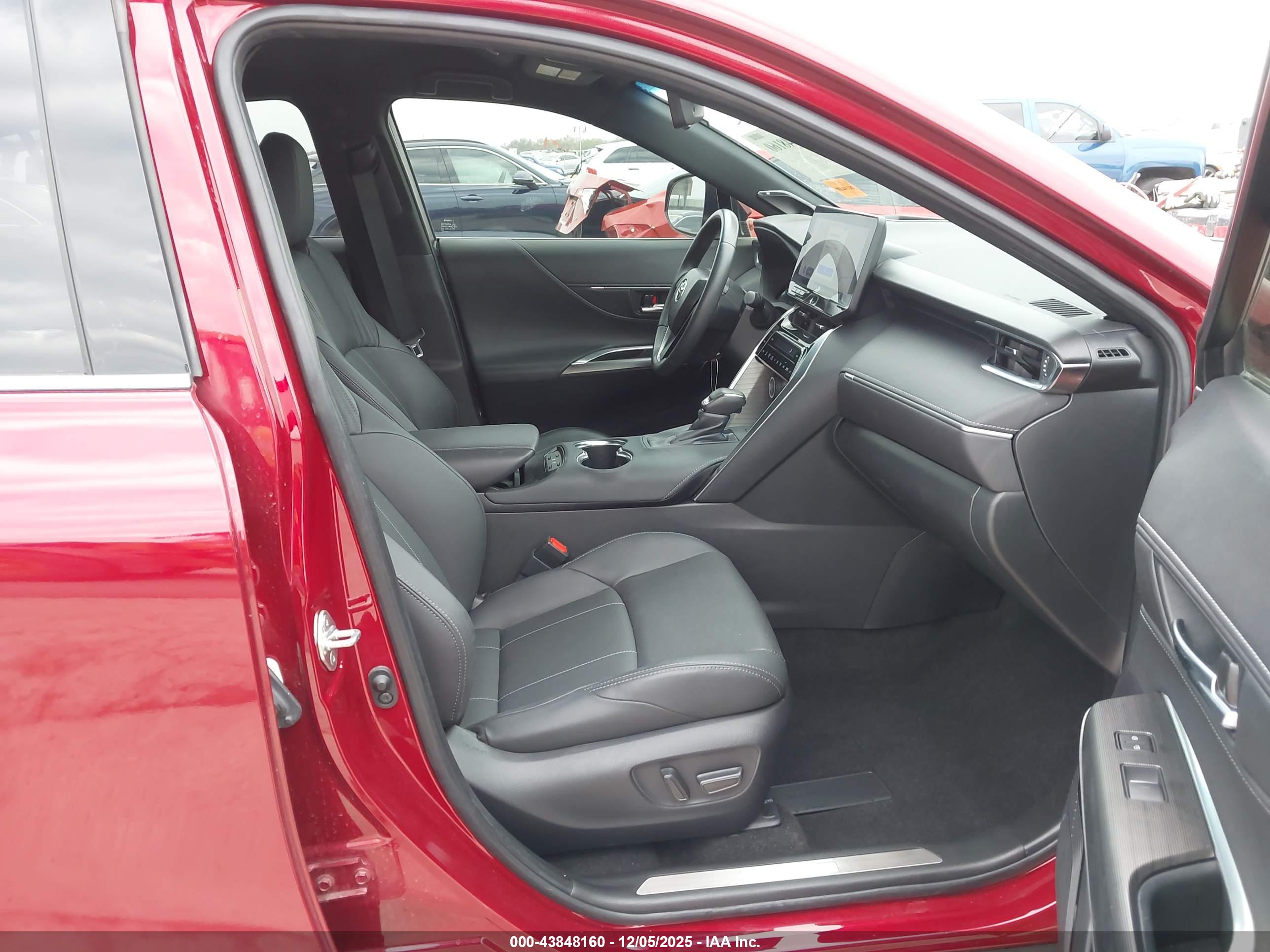 TOYOTA VENZA image 5