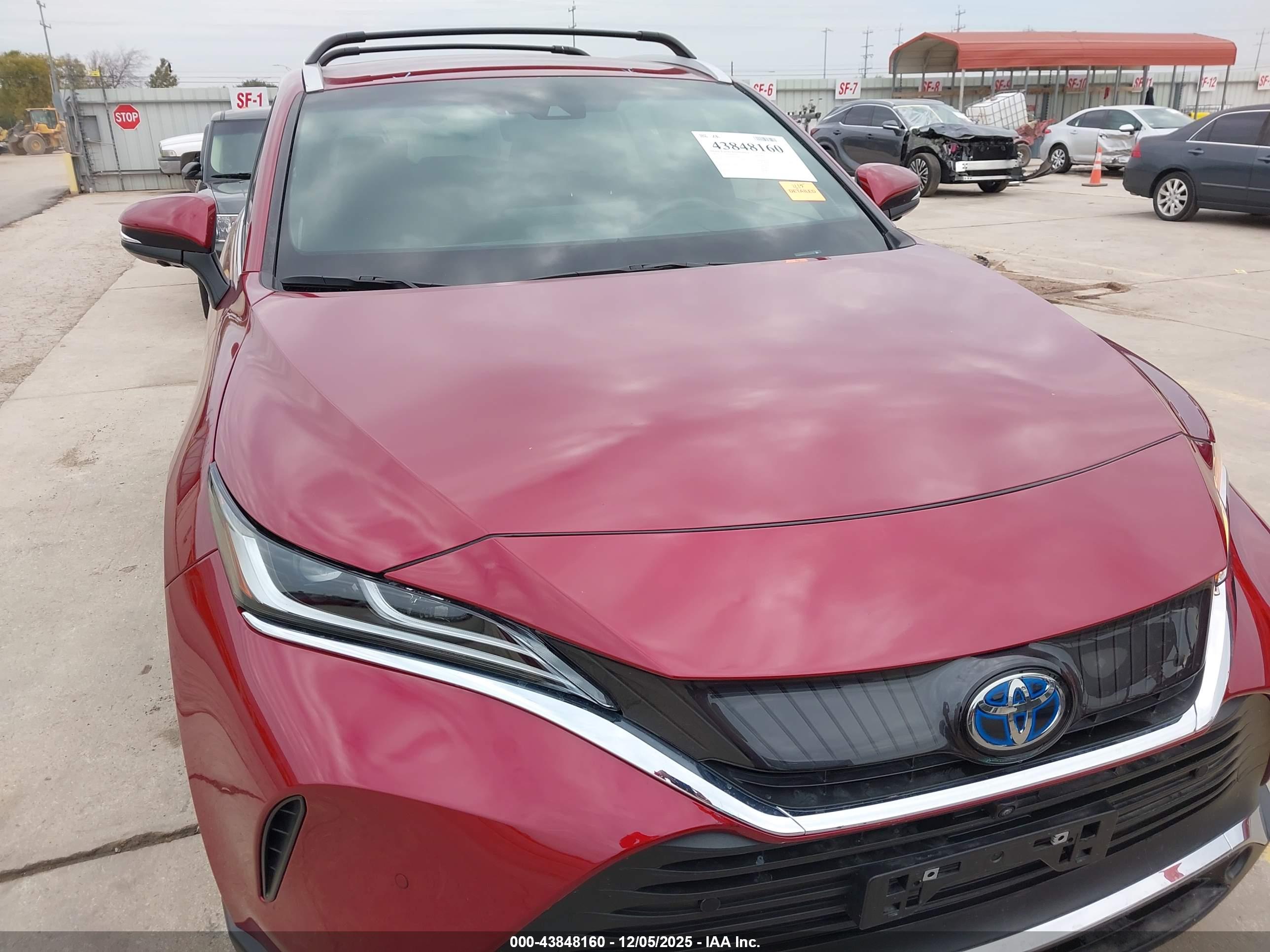 TOYOTA VENZA image 6