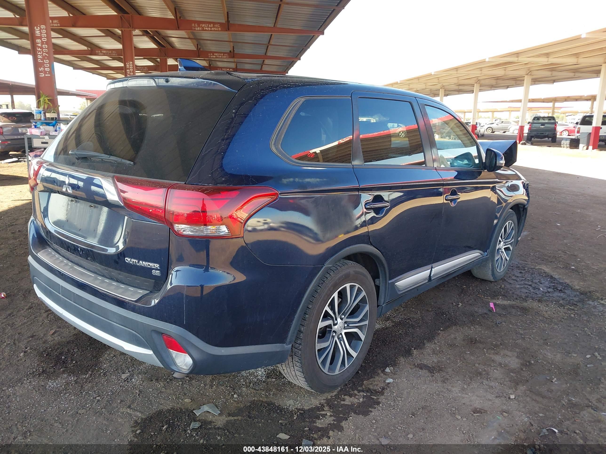 MITSUBISHI OUTLANDER image 4