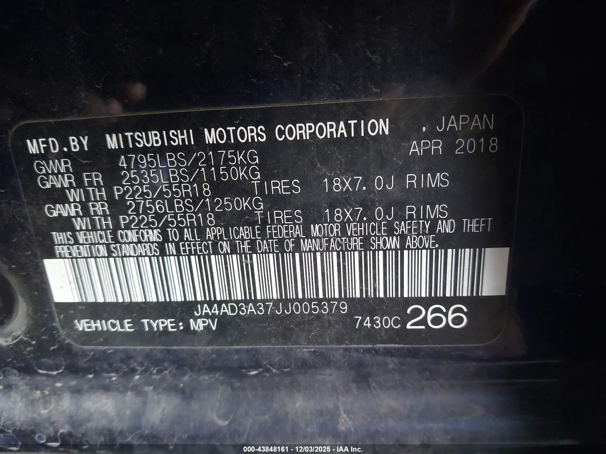 MITSUBISHI OUTLANDER image 9