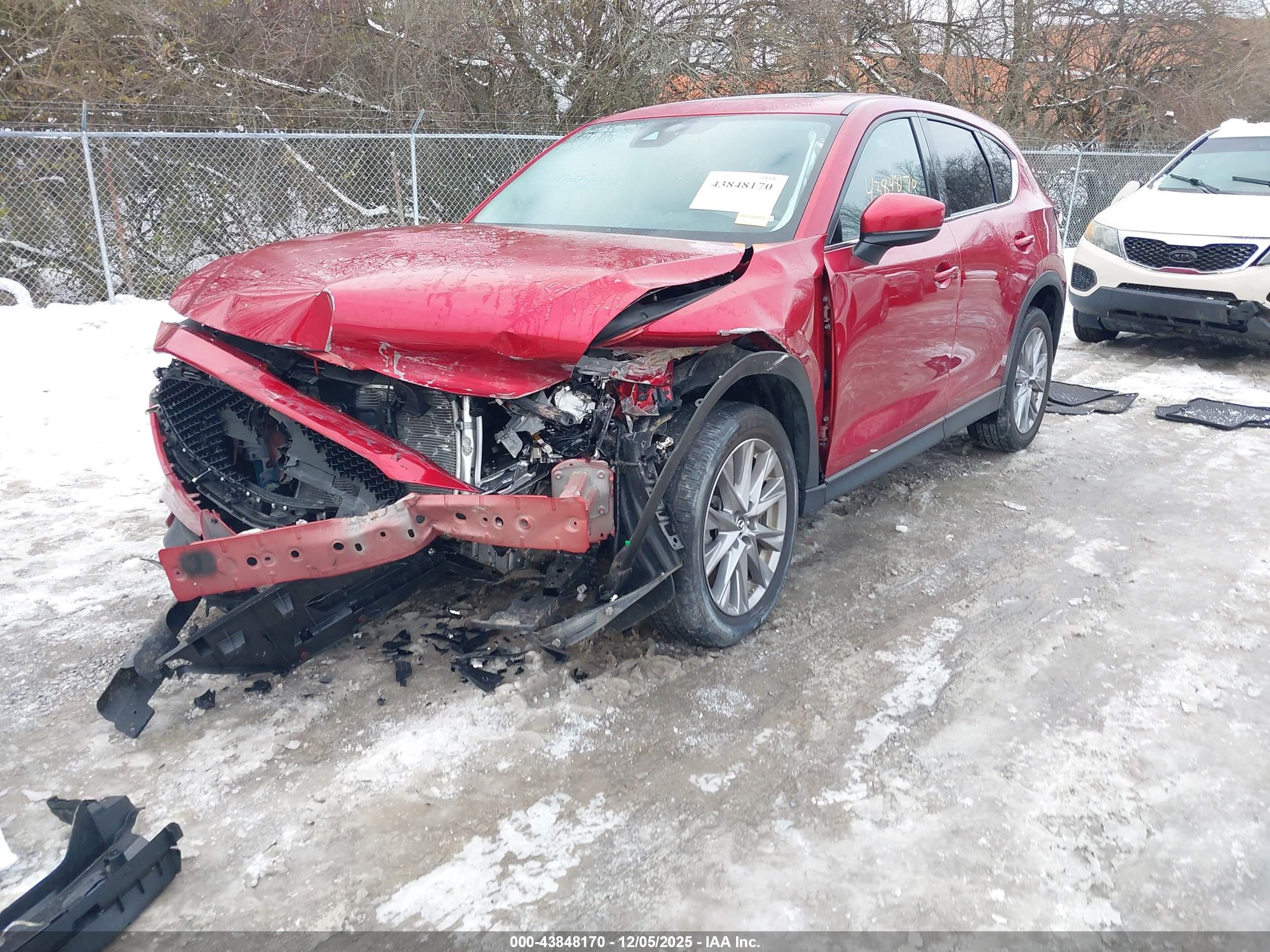 MAZDA CX-5 image 2