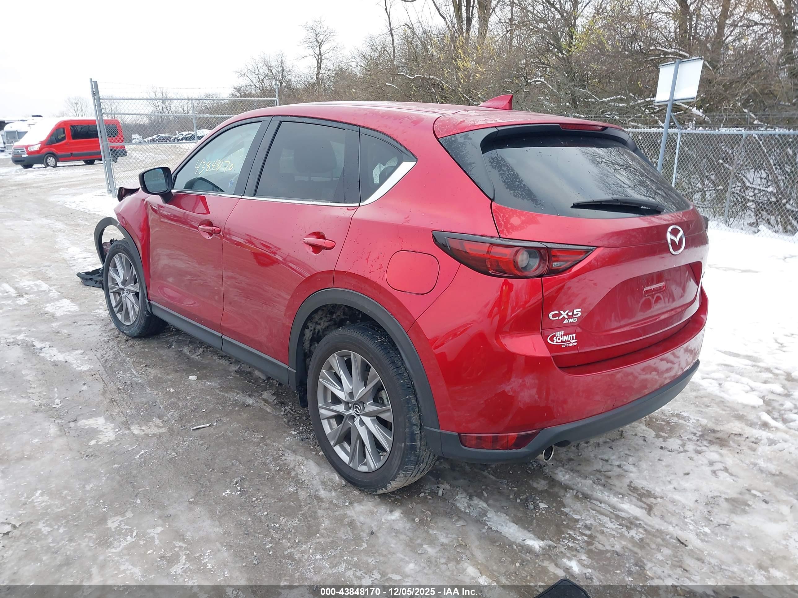 MAZDA CX-5 image 3