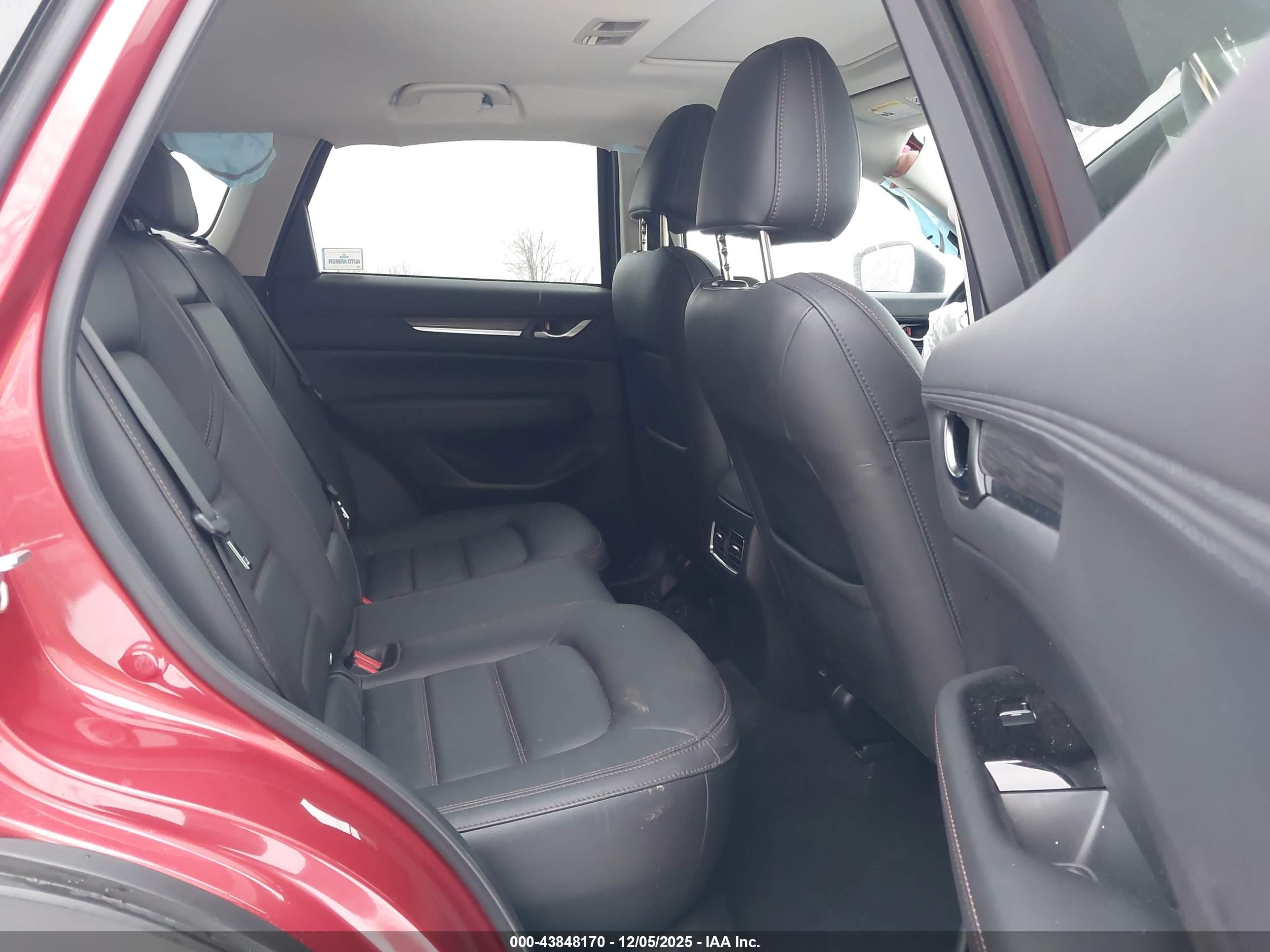 MAZDA CX-5 image 8