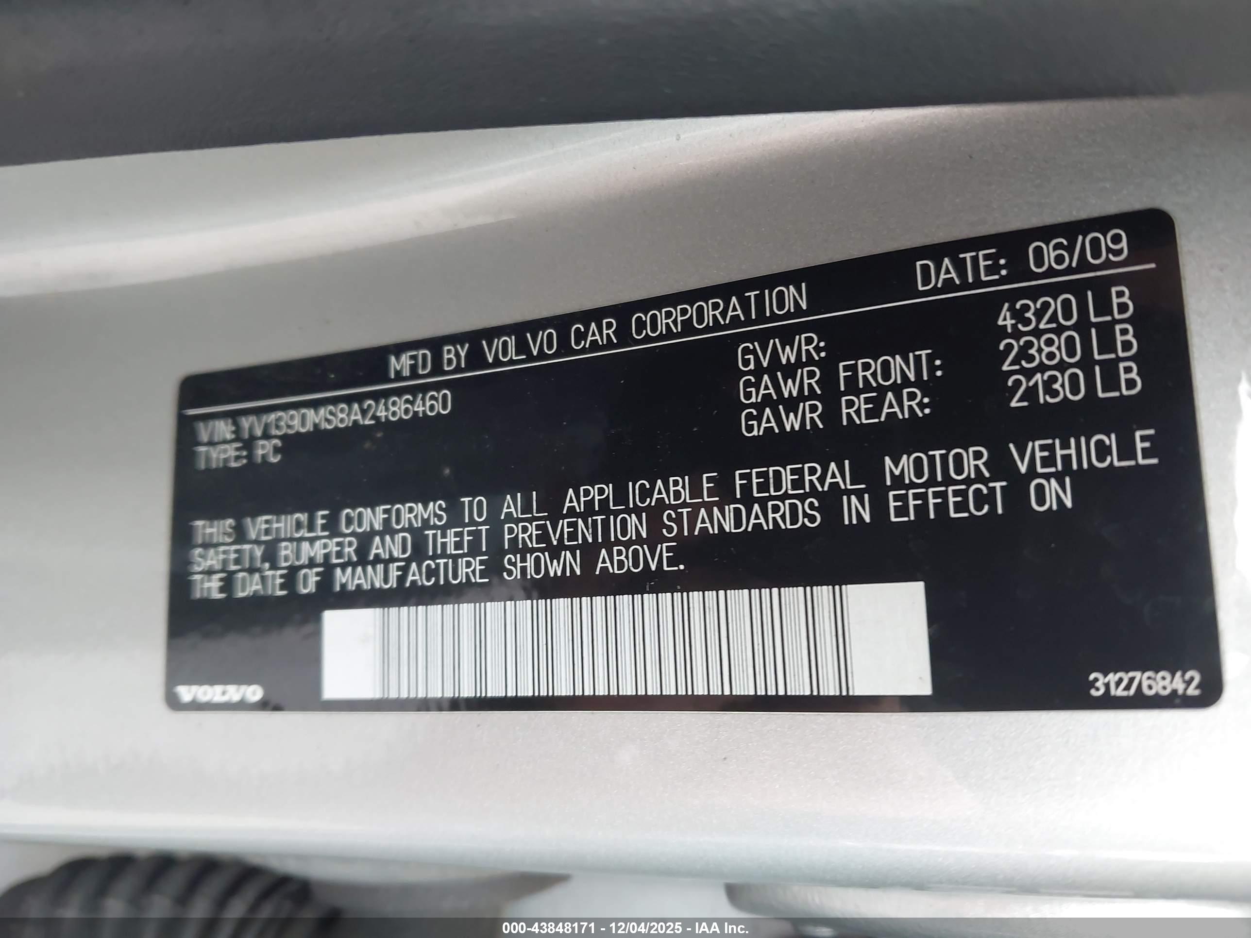 VOLVO S40 image 9