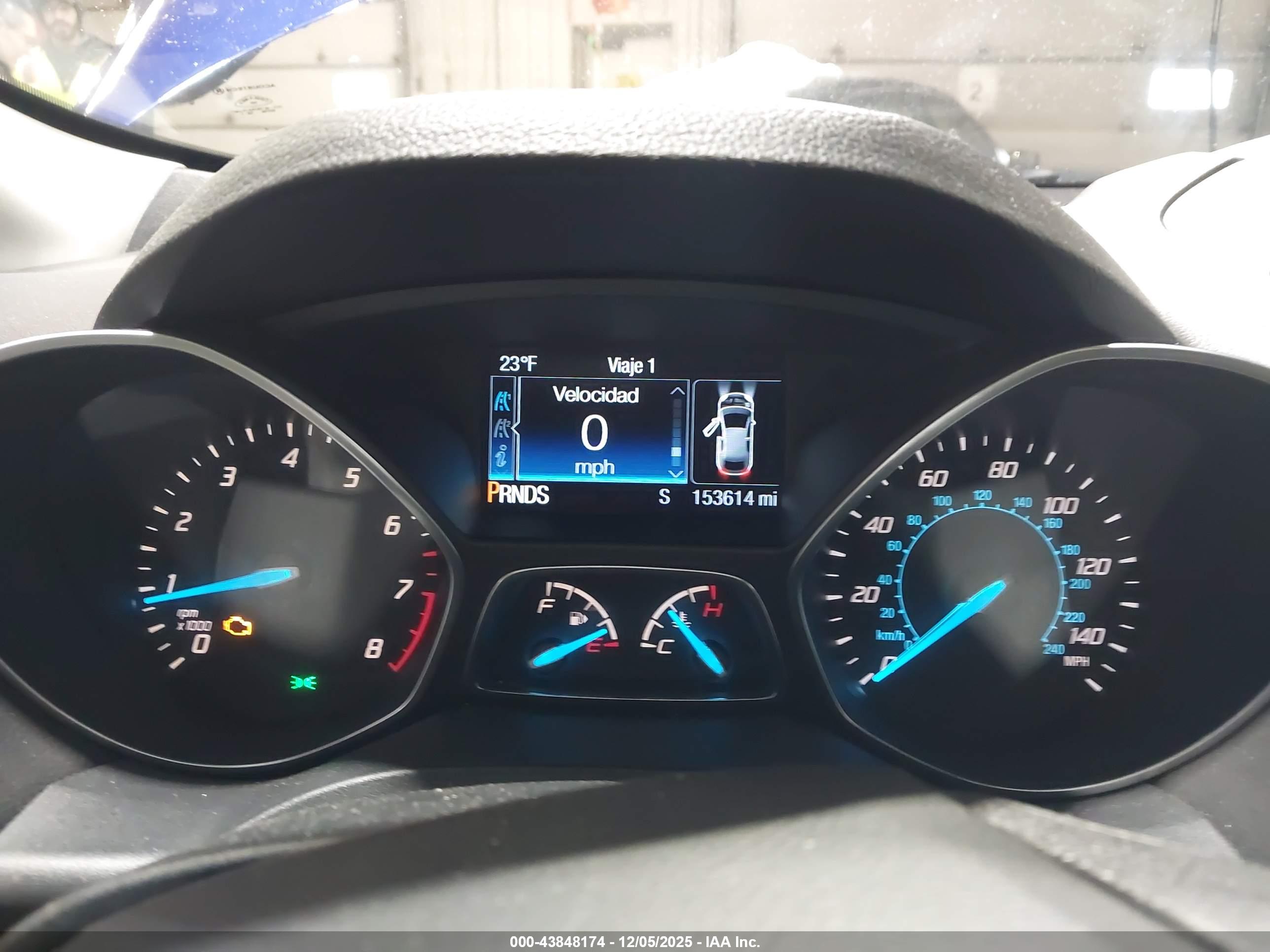 FORD ESCAPE image 7