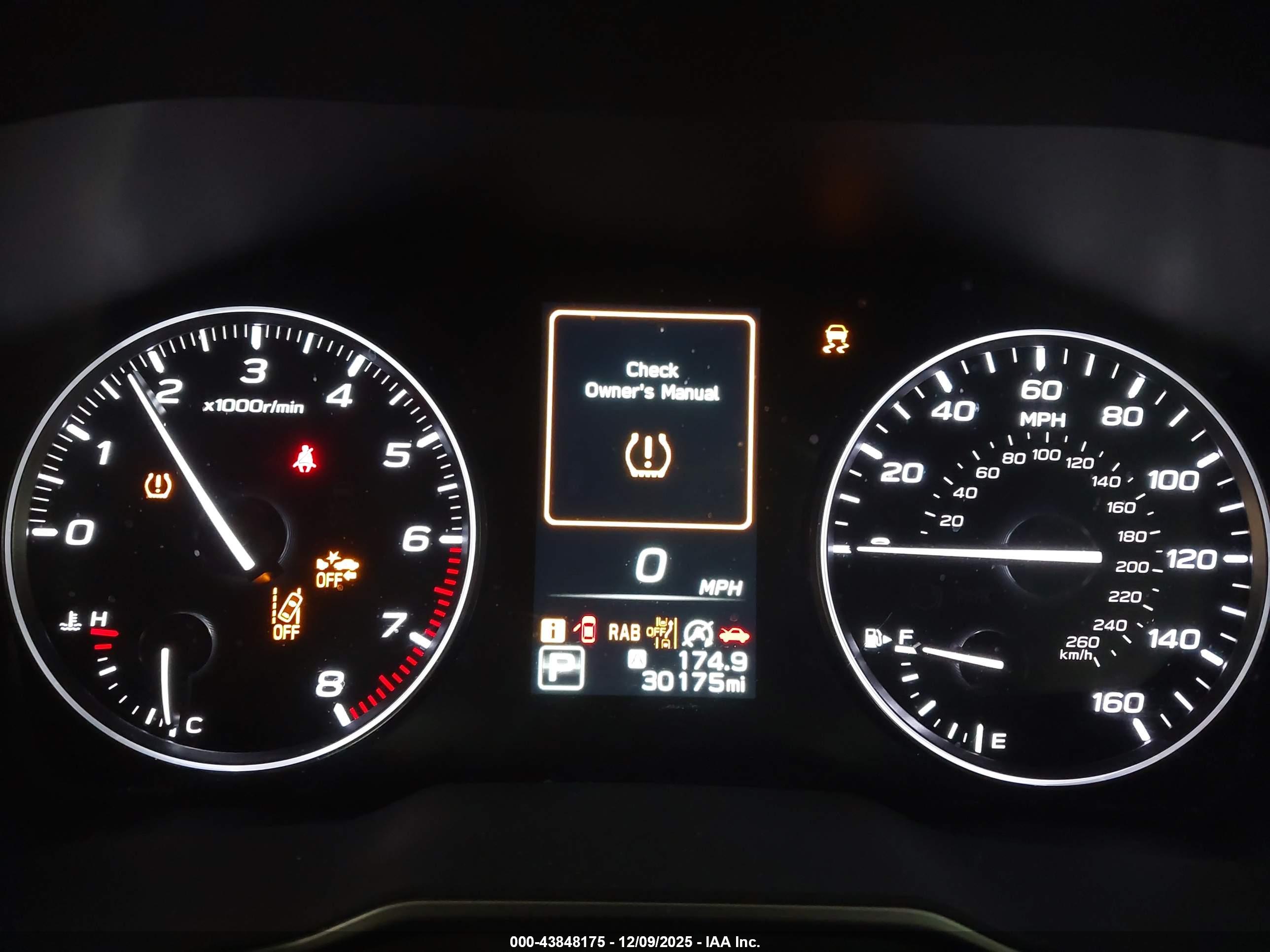 SUBARU OUTBACK image 7