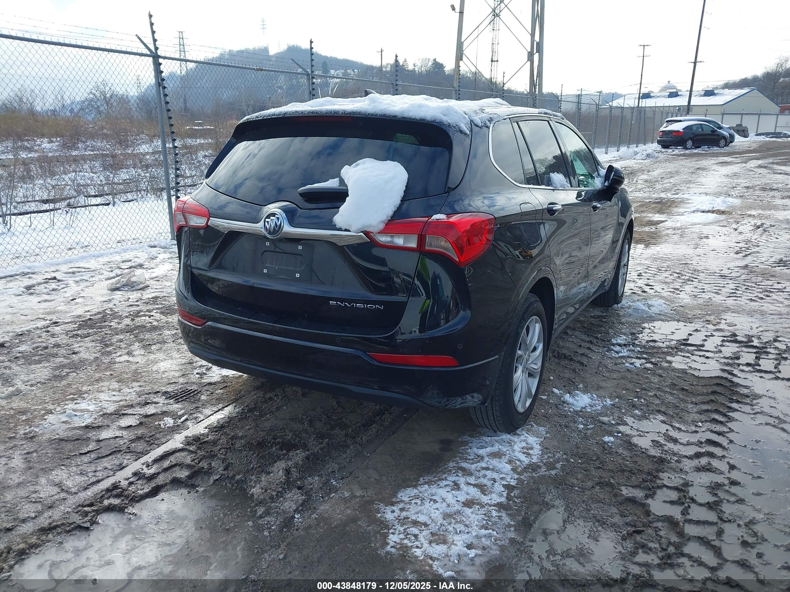 BUICK ENVISION image 4