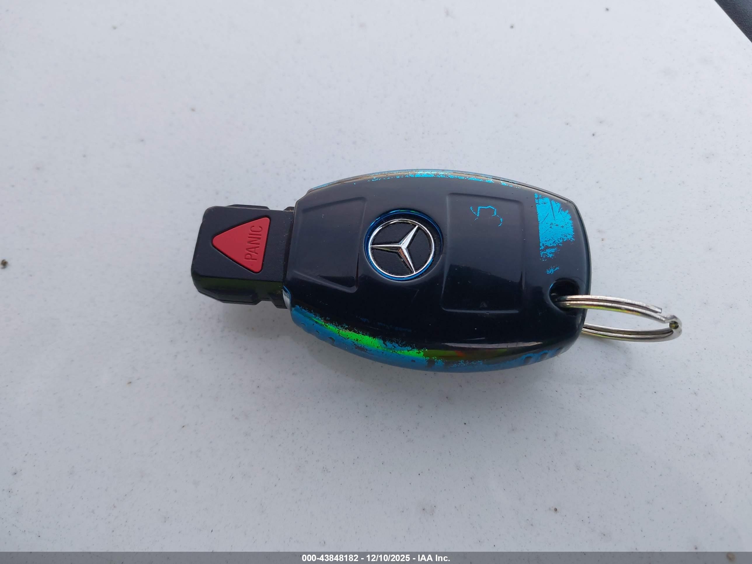 MERCEDES-BENZ C image 11