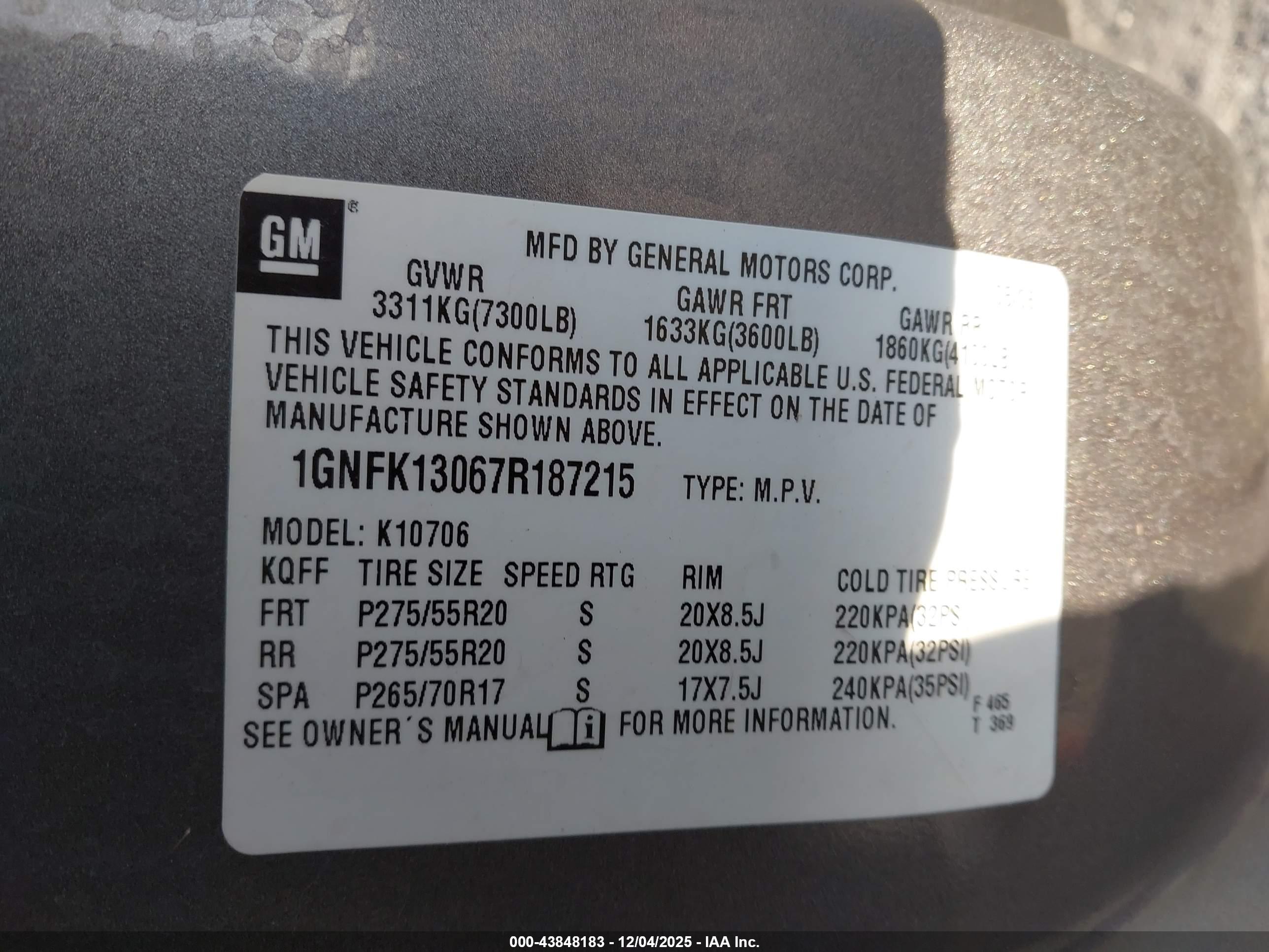 CHEVROLET TAHOE image 9