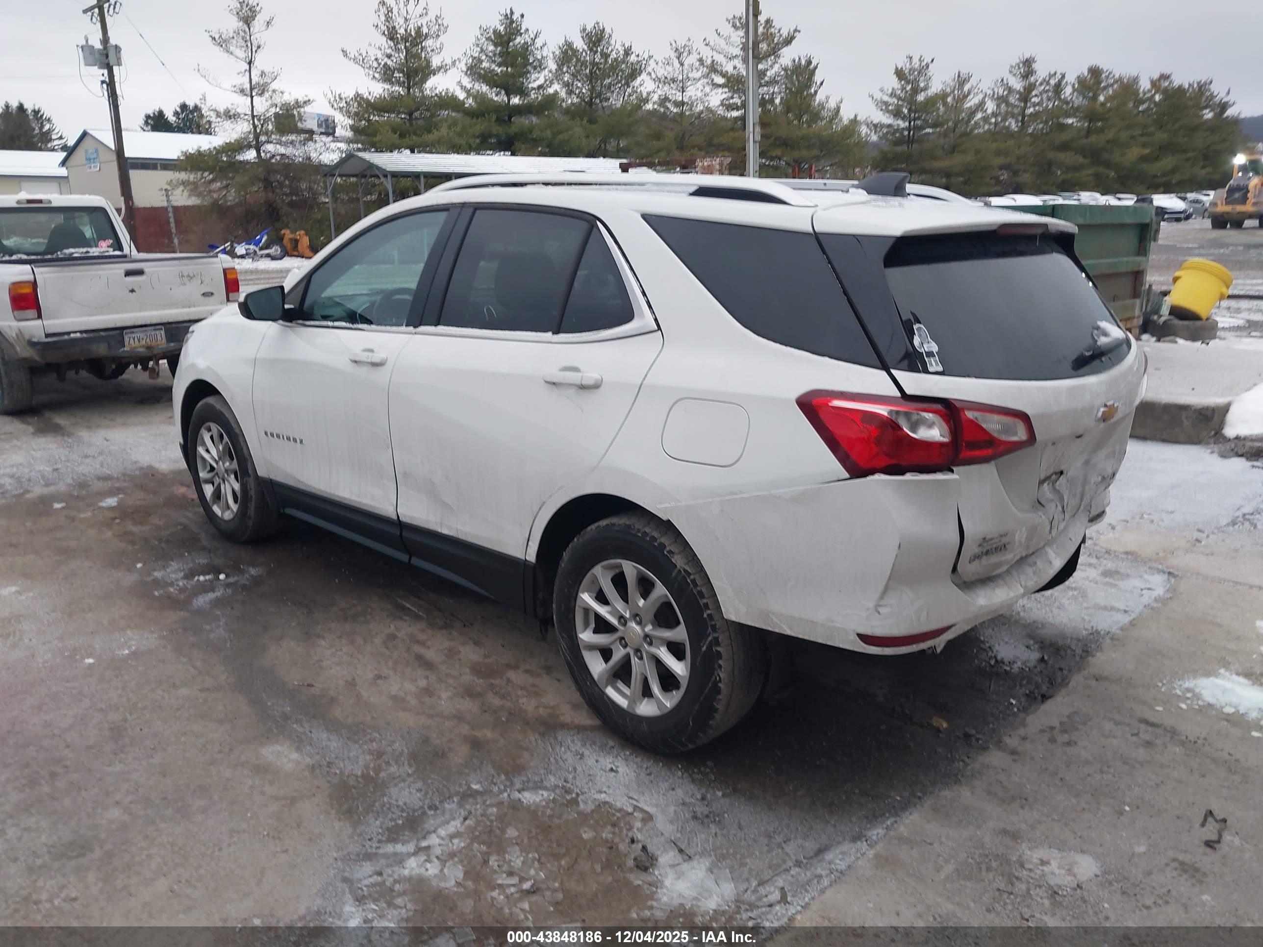 CHEVROLET EQUINOX image 3