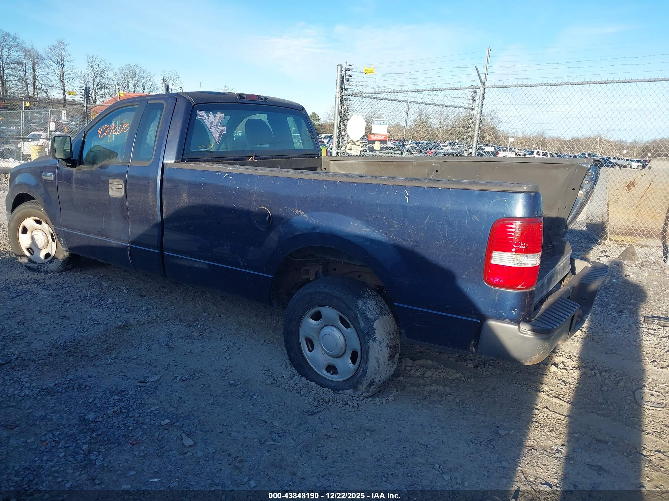 FORD F-150 image 3