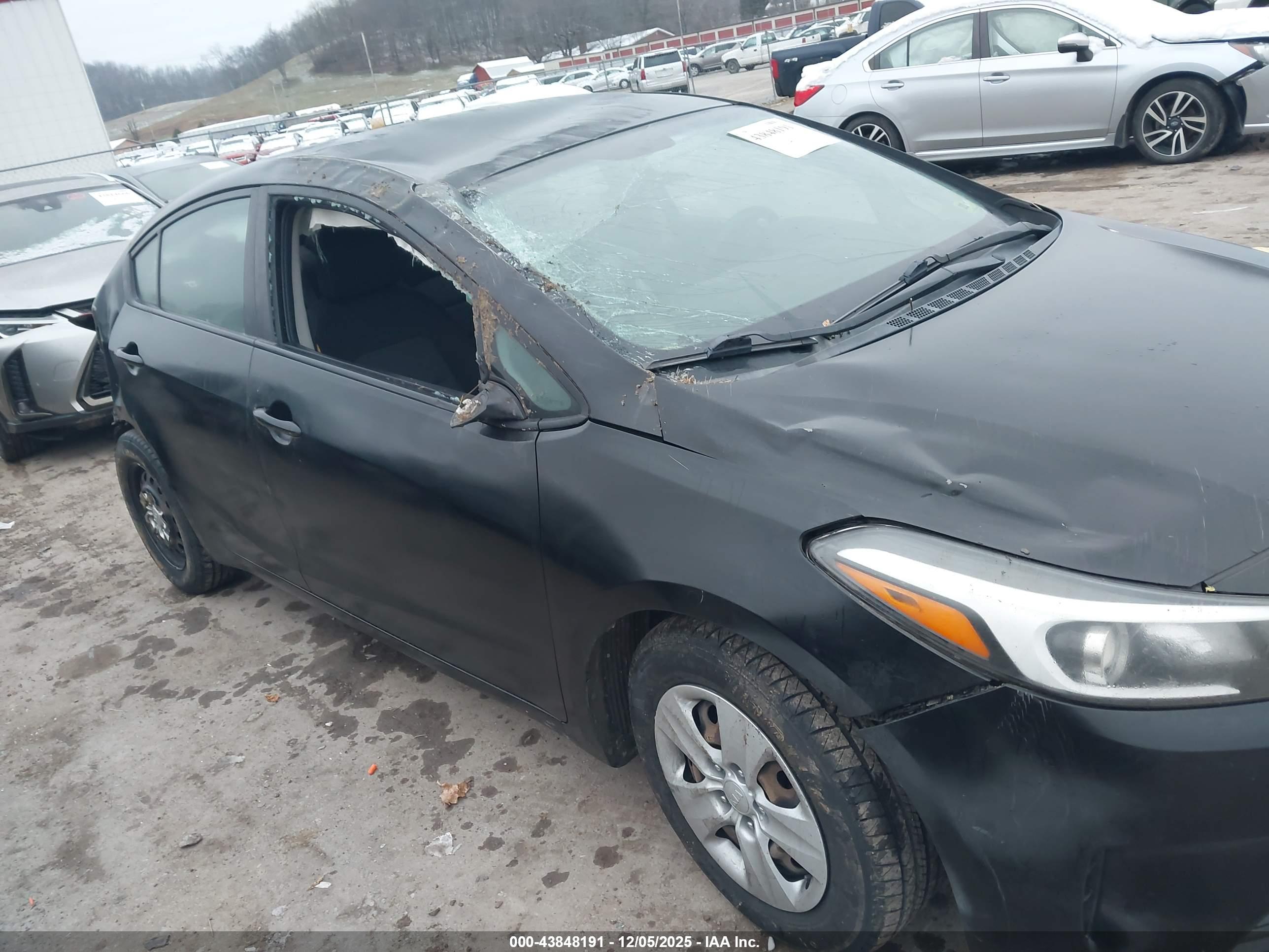 KIA FORTE image 6