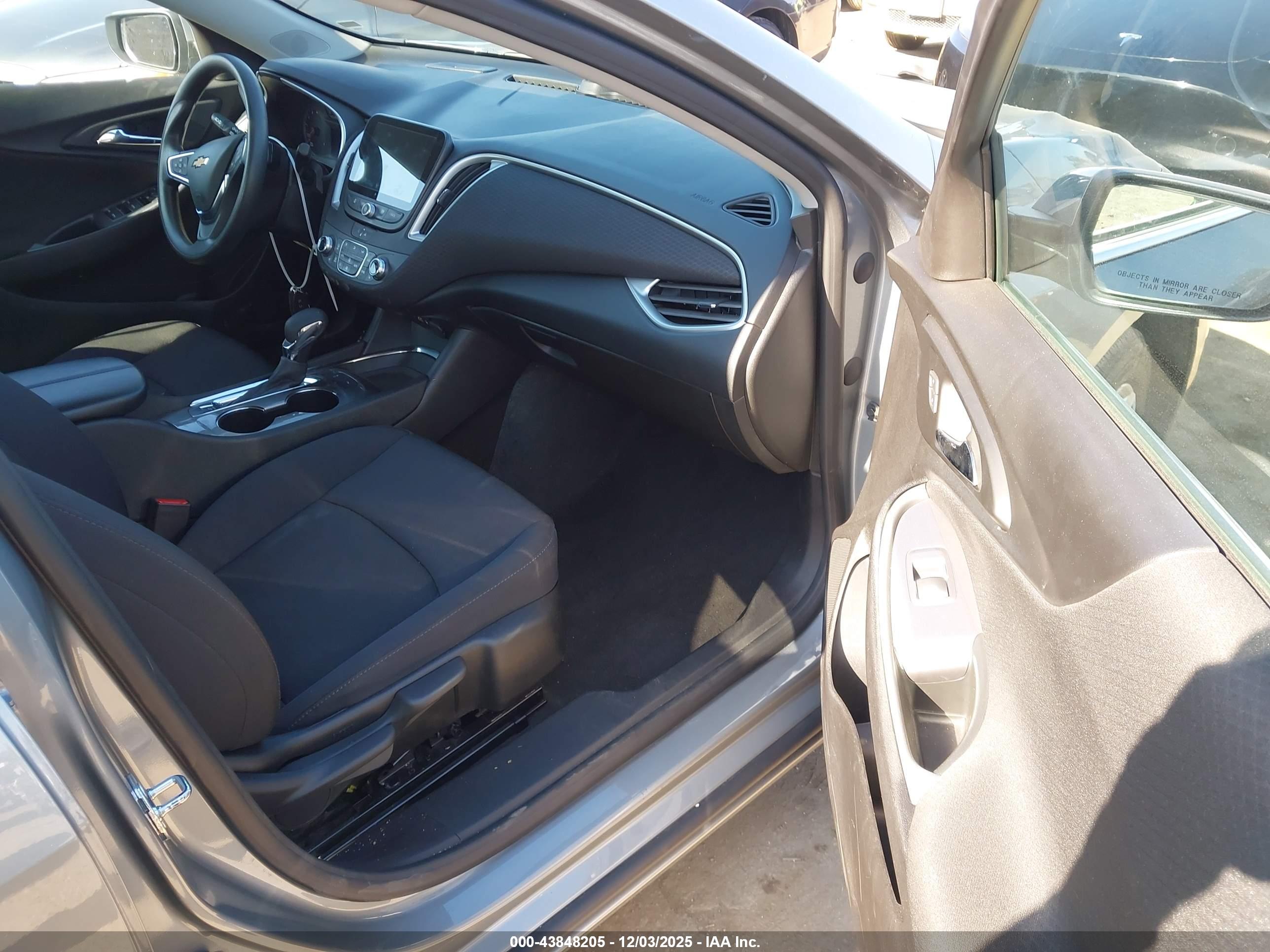 CHEVROLET MALIBU image 5