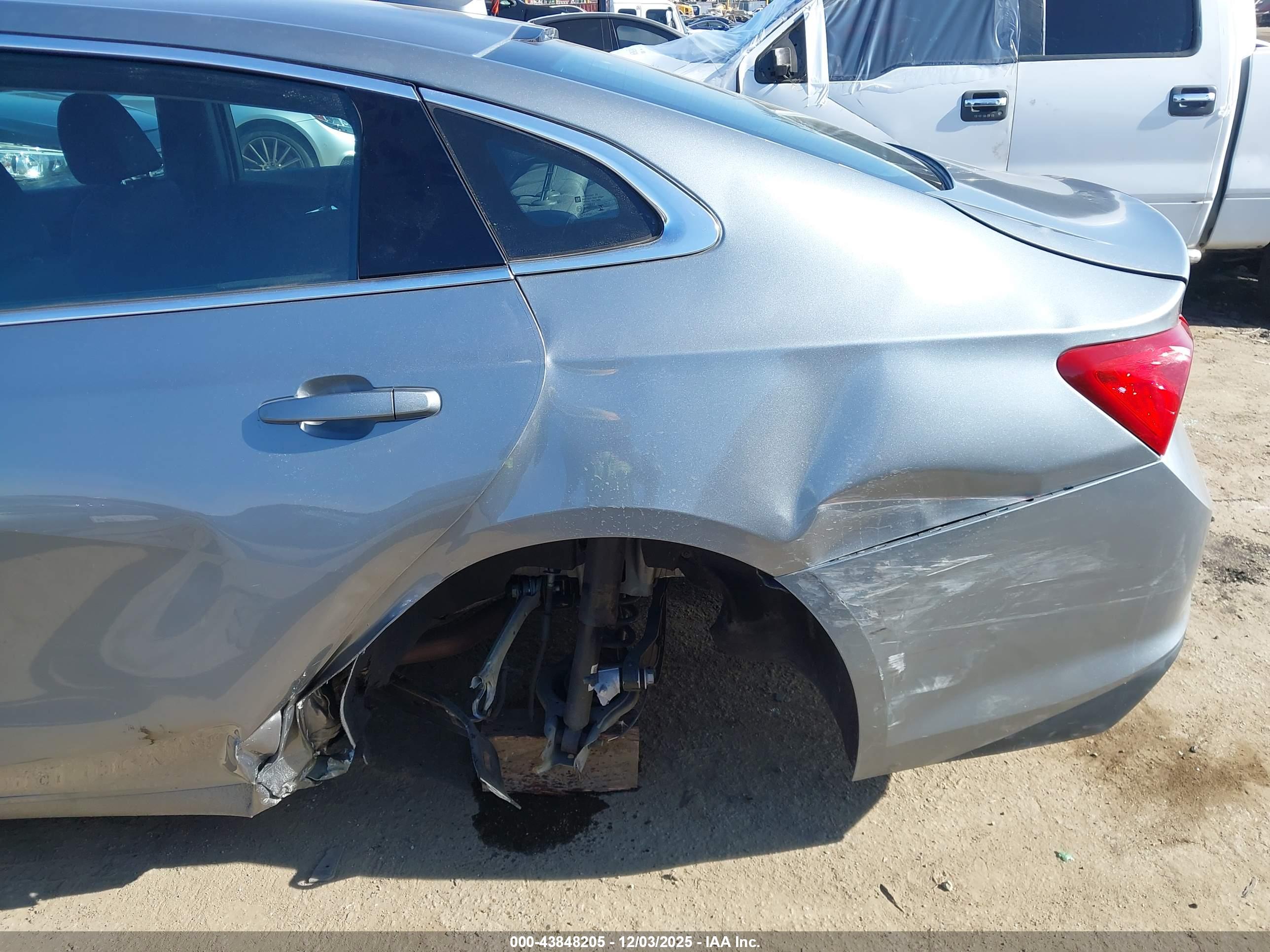 CHEVROLET MALIBU image 6