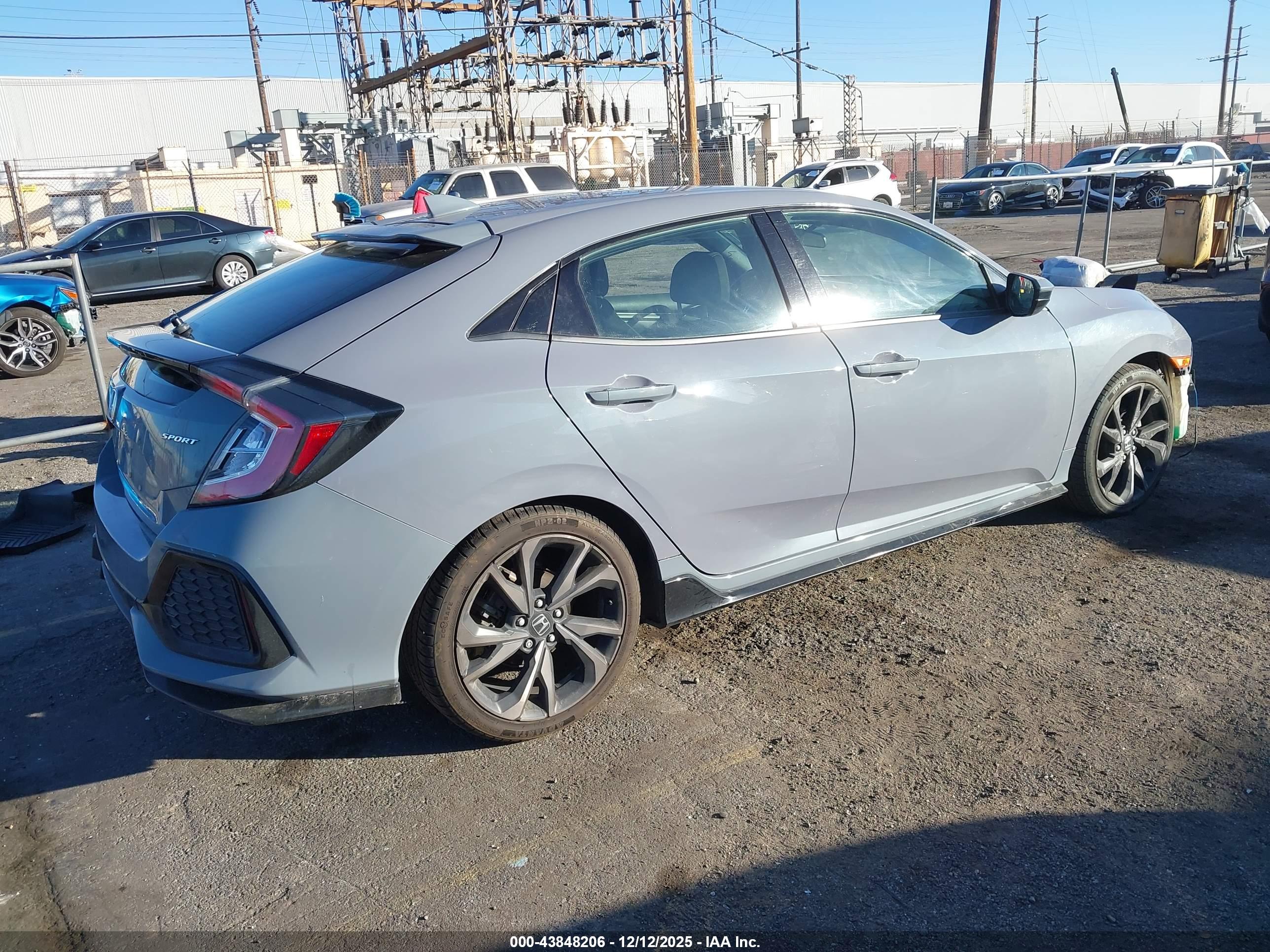 HONDA CIVIC image 4