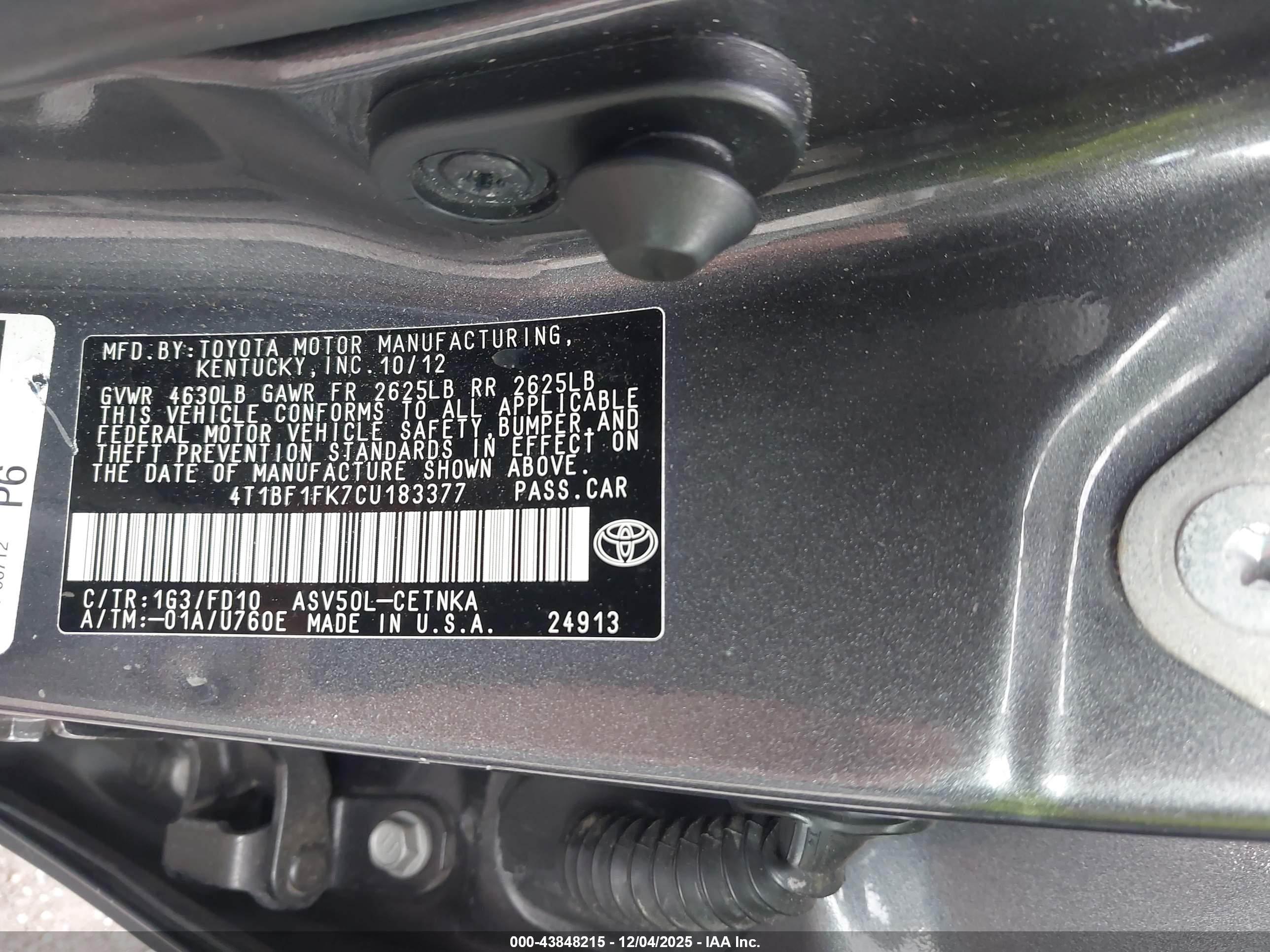 TOYOTA CAMRY image 9