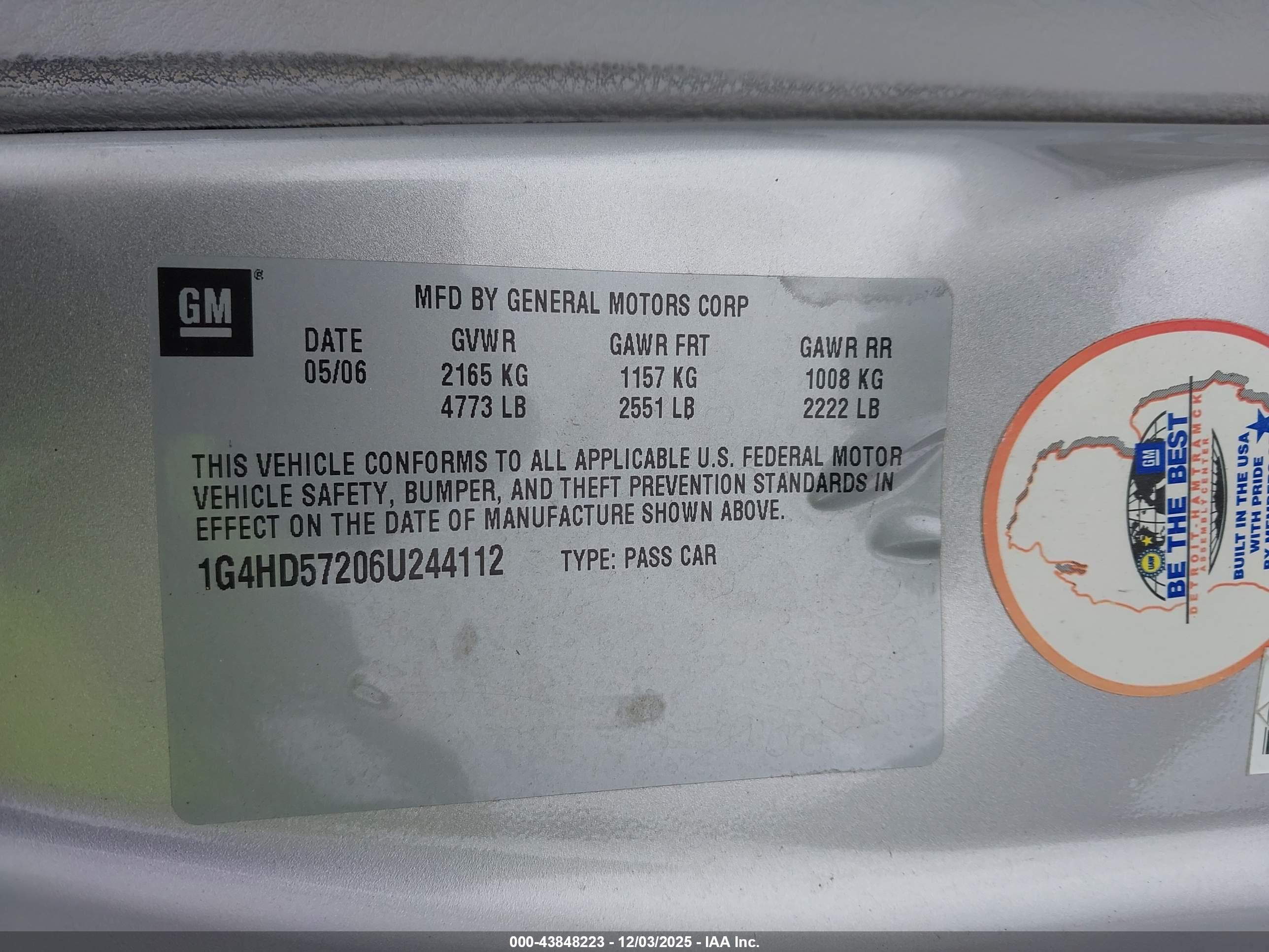 BUICK LUCERNE image 9