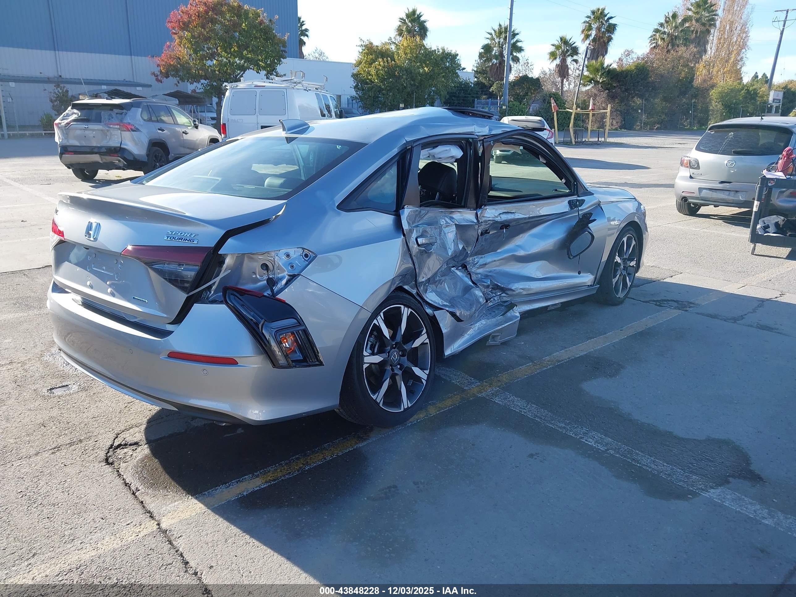 HONDA CIVIC image 4