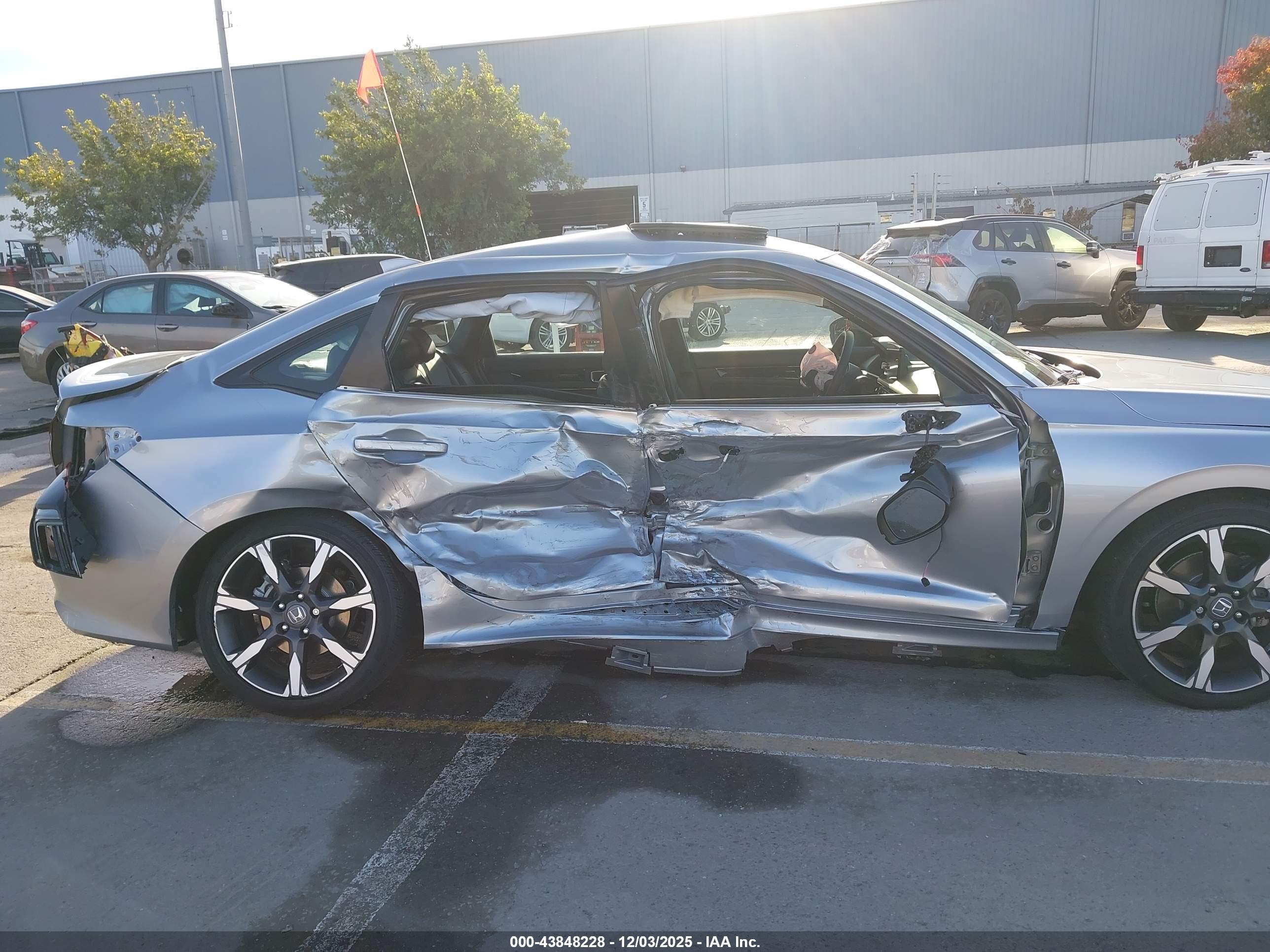 HONDA CIVIC image 6