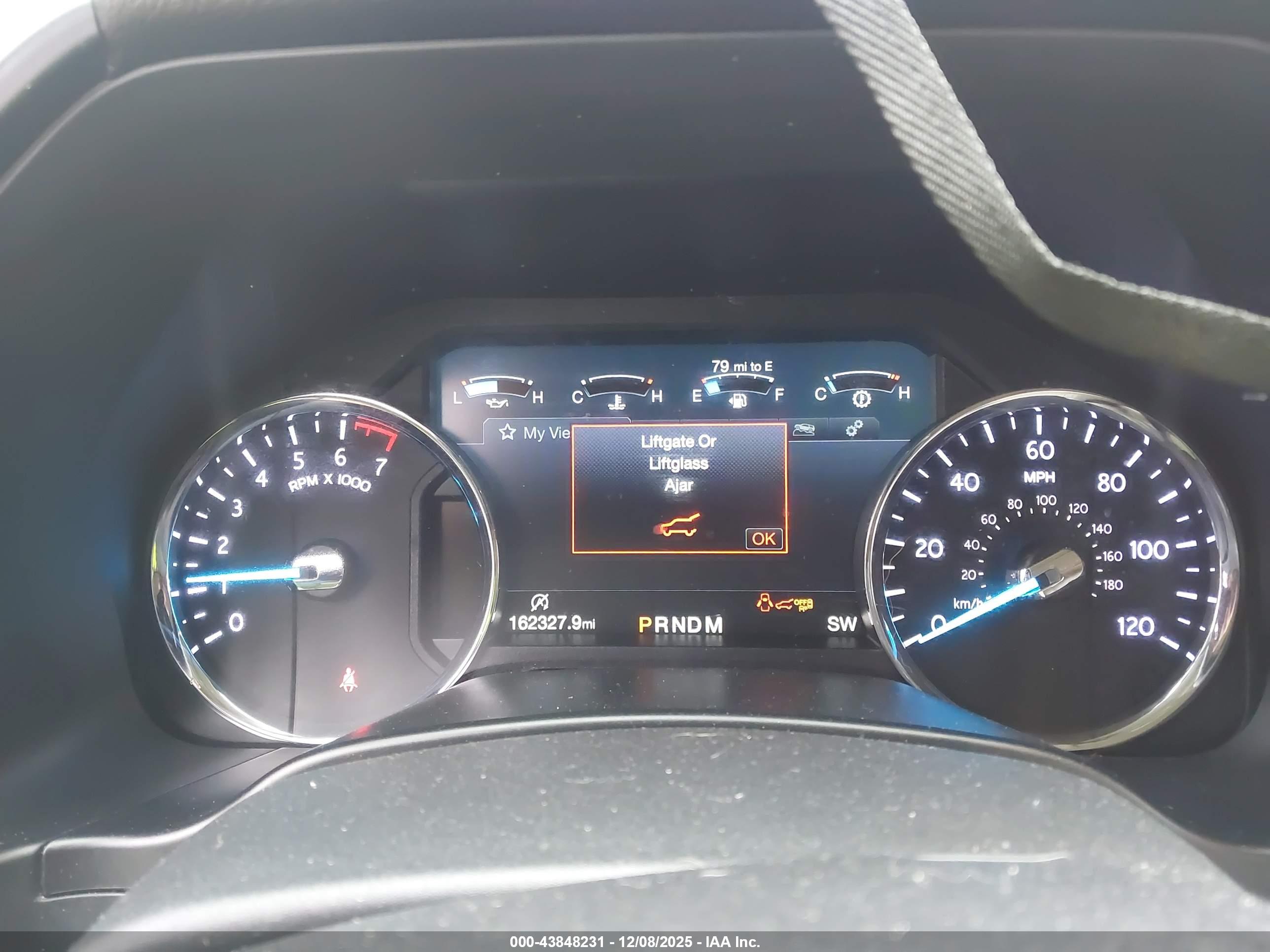 FORD EXPEDITION image 7