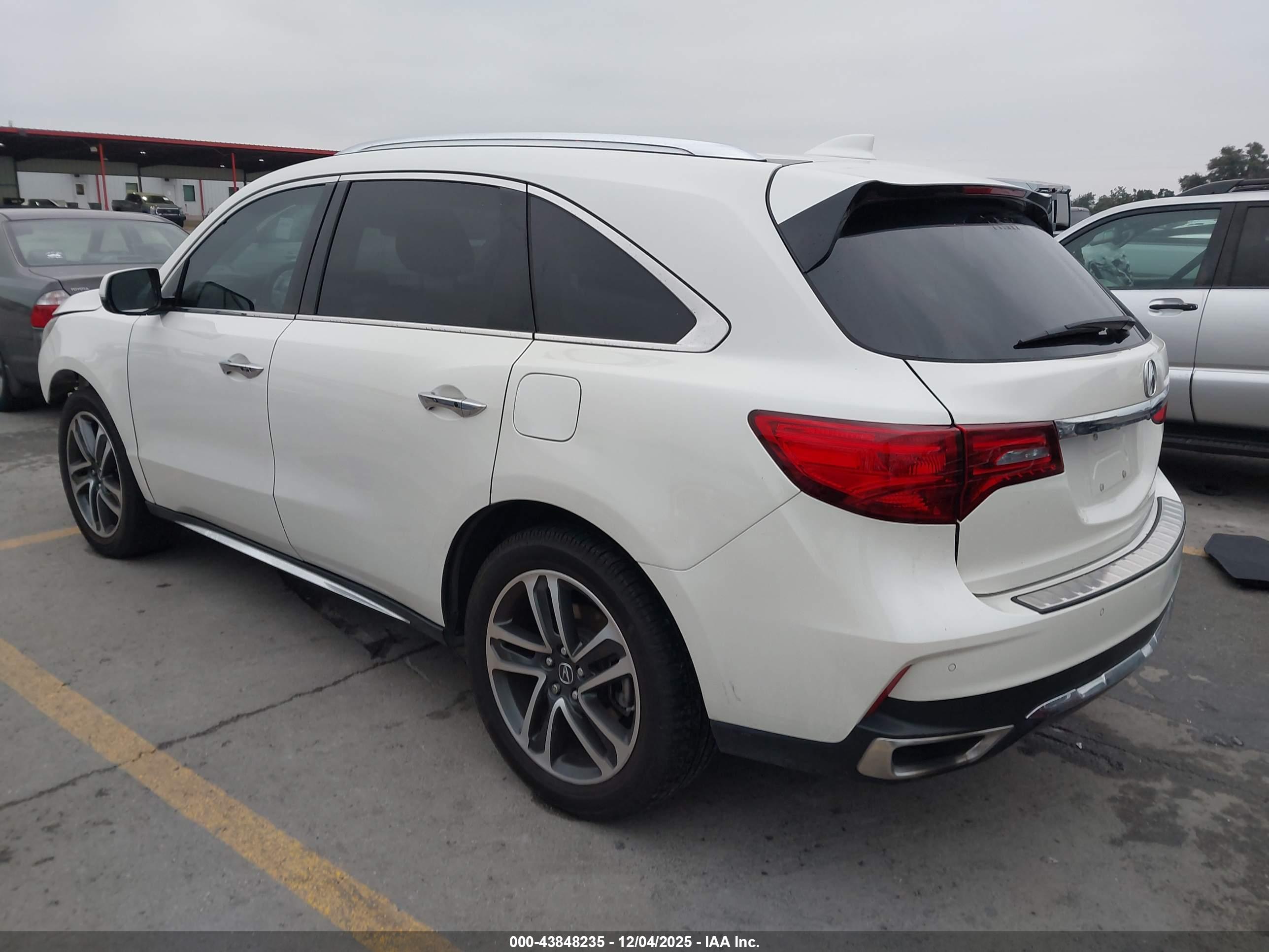 ACURA MDX image 3