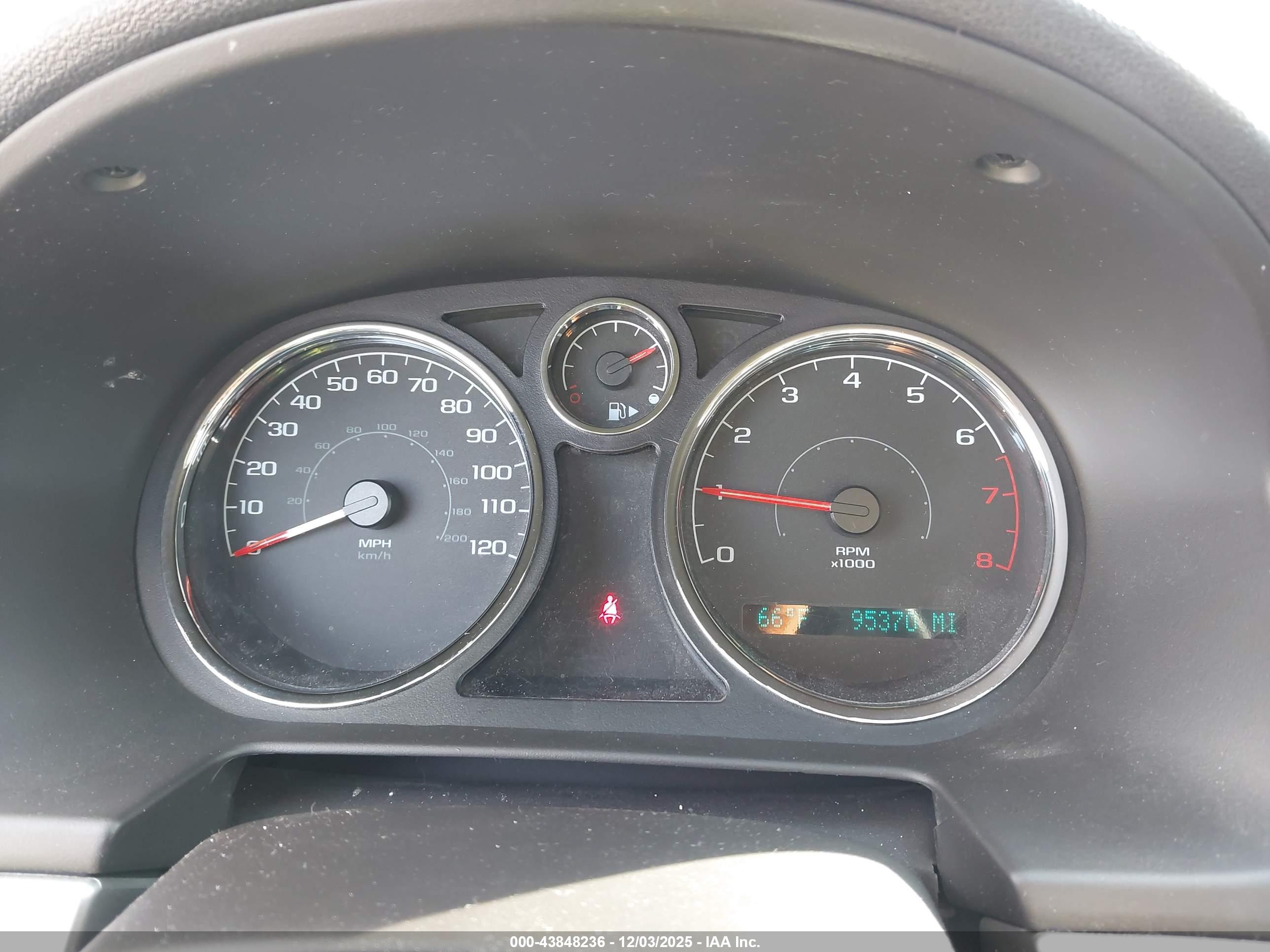 CHEVROLET COBALT image 7