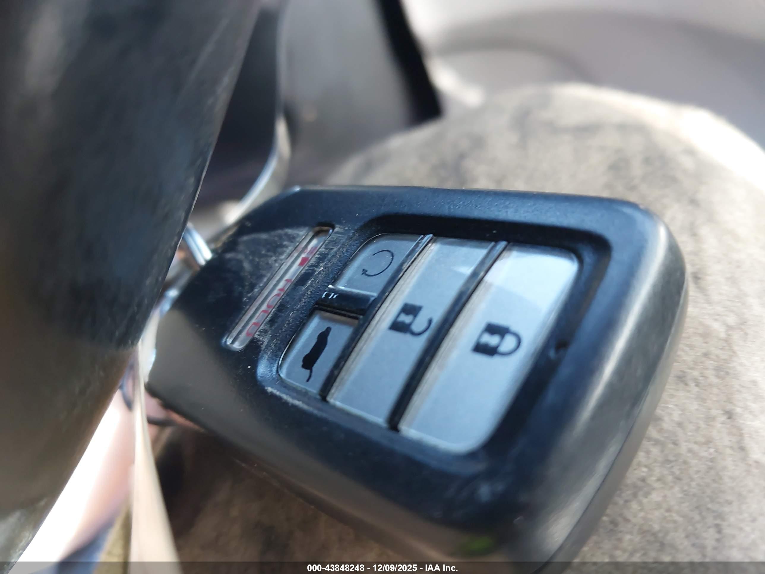 HONDA PILOT image 11