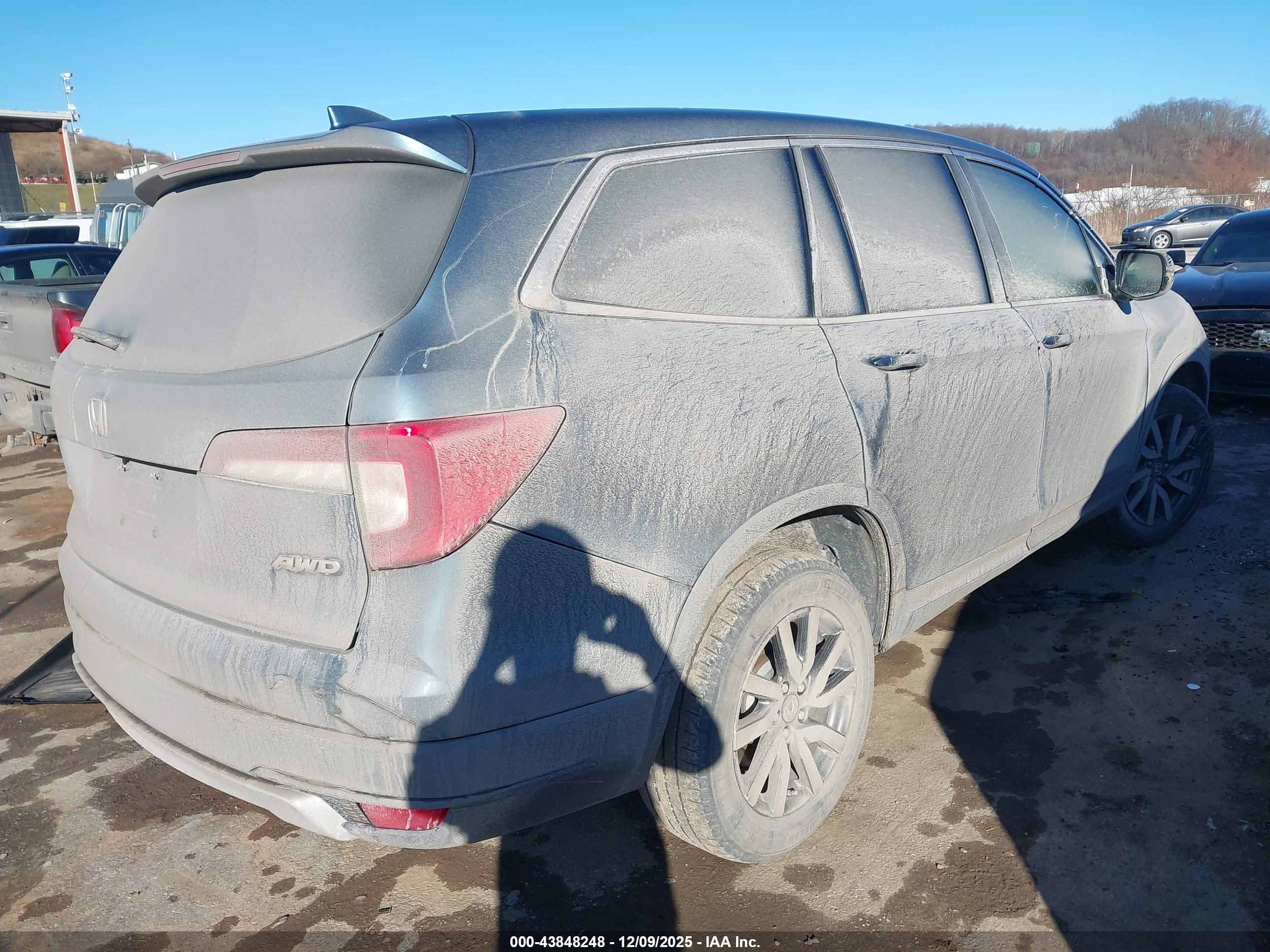 HONDA PILOT image 4