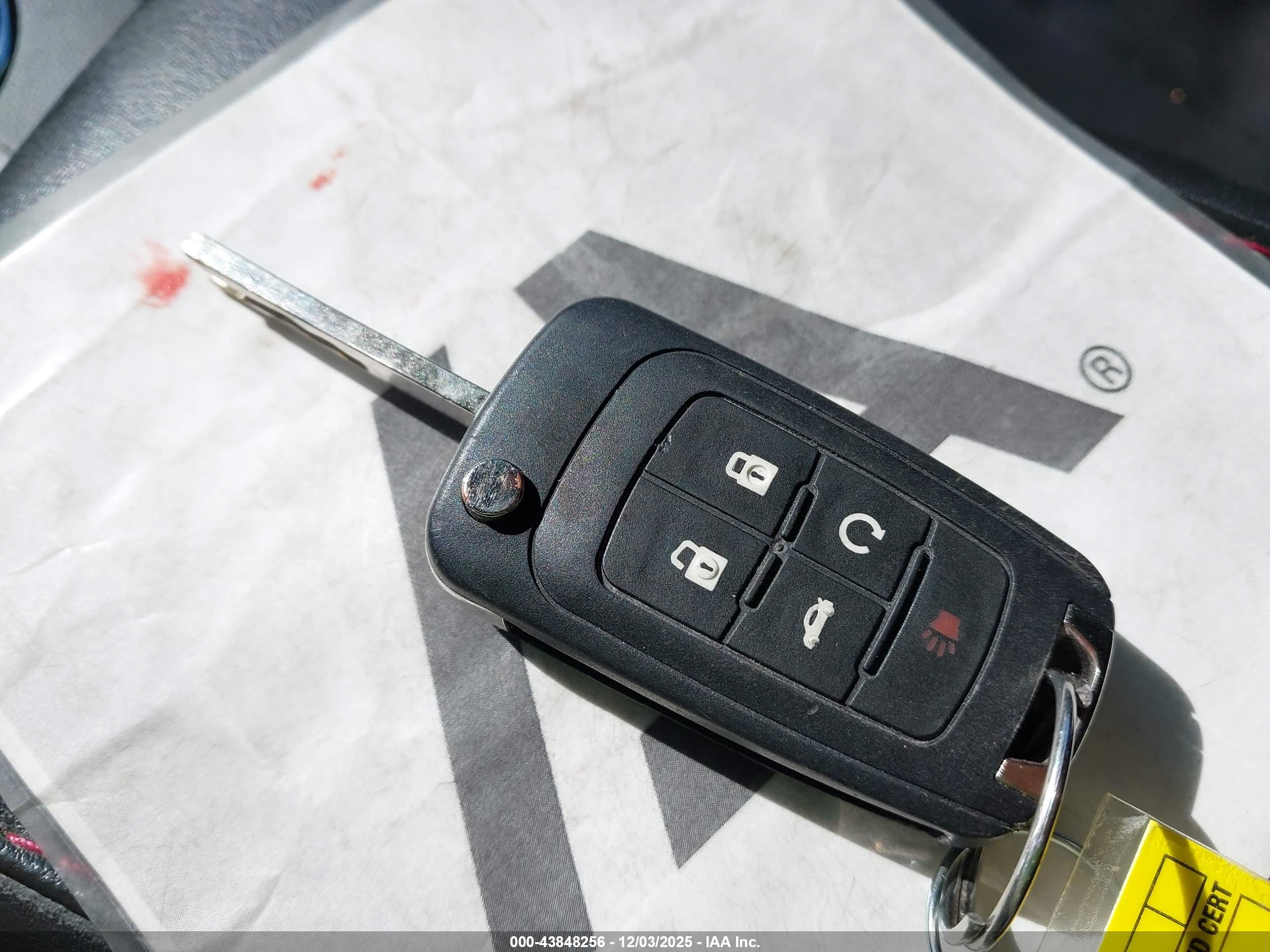 CHEVROLET EQUINOX image 11