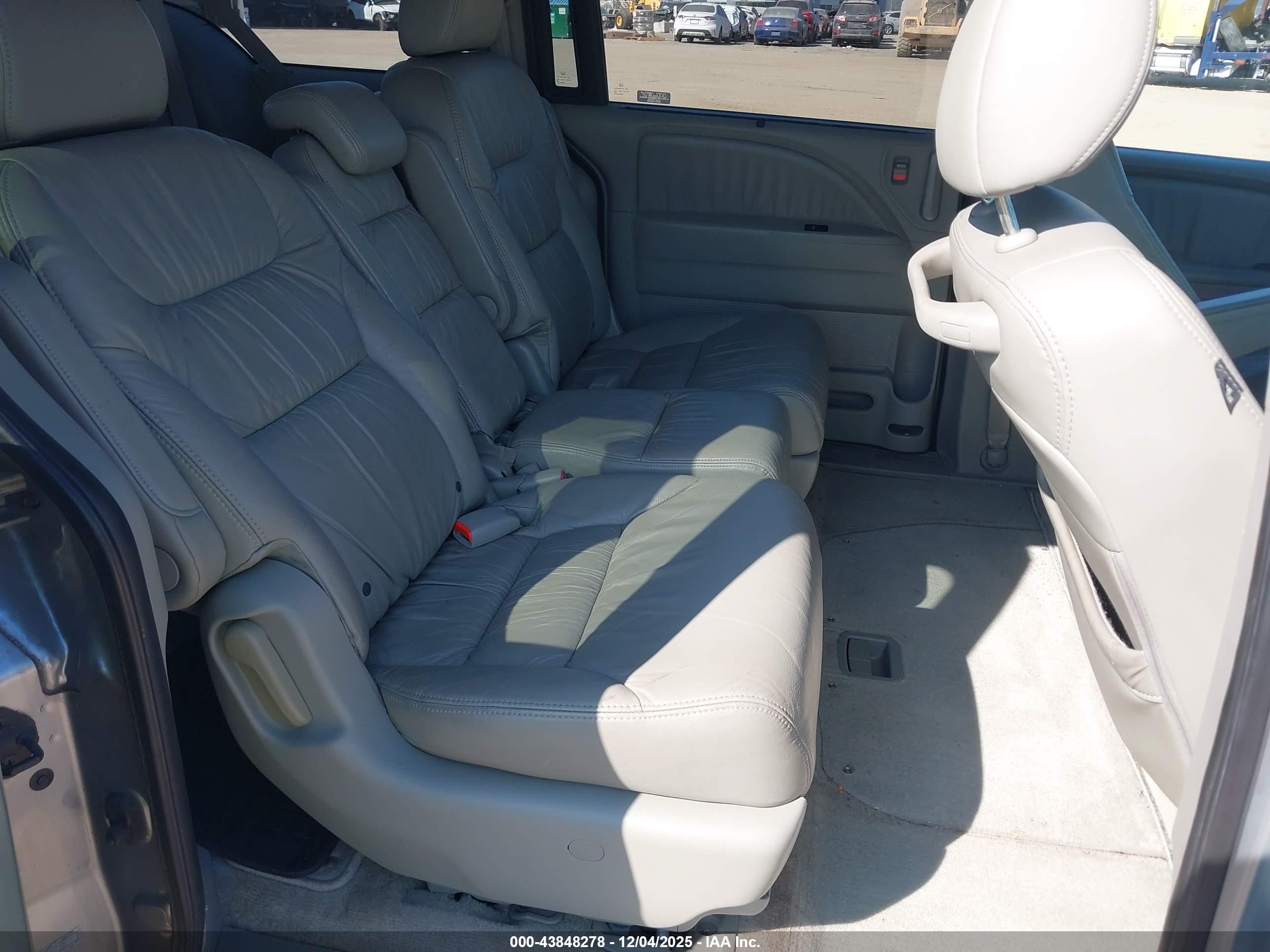 HONDA ODYSSEY image 8