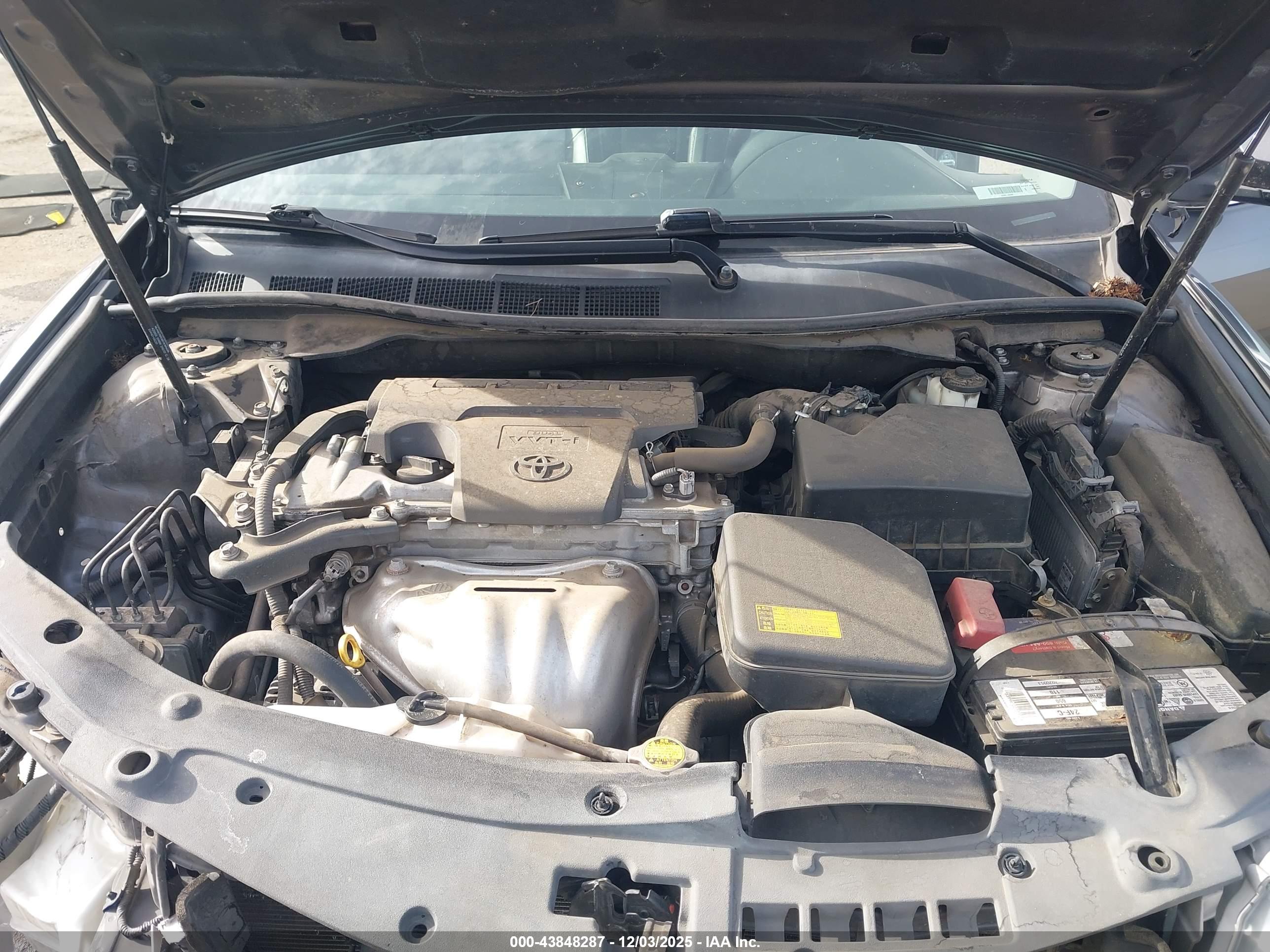 TOYOTA CAMRY image 10