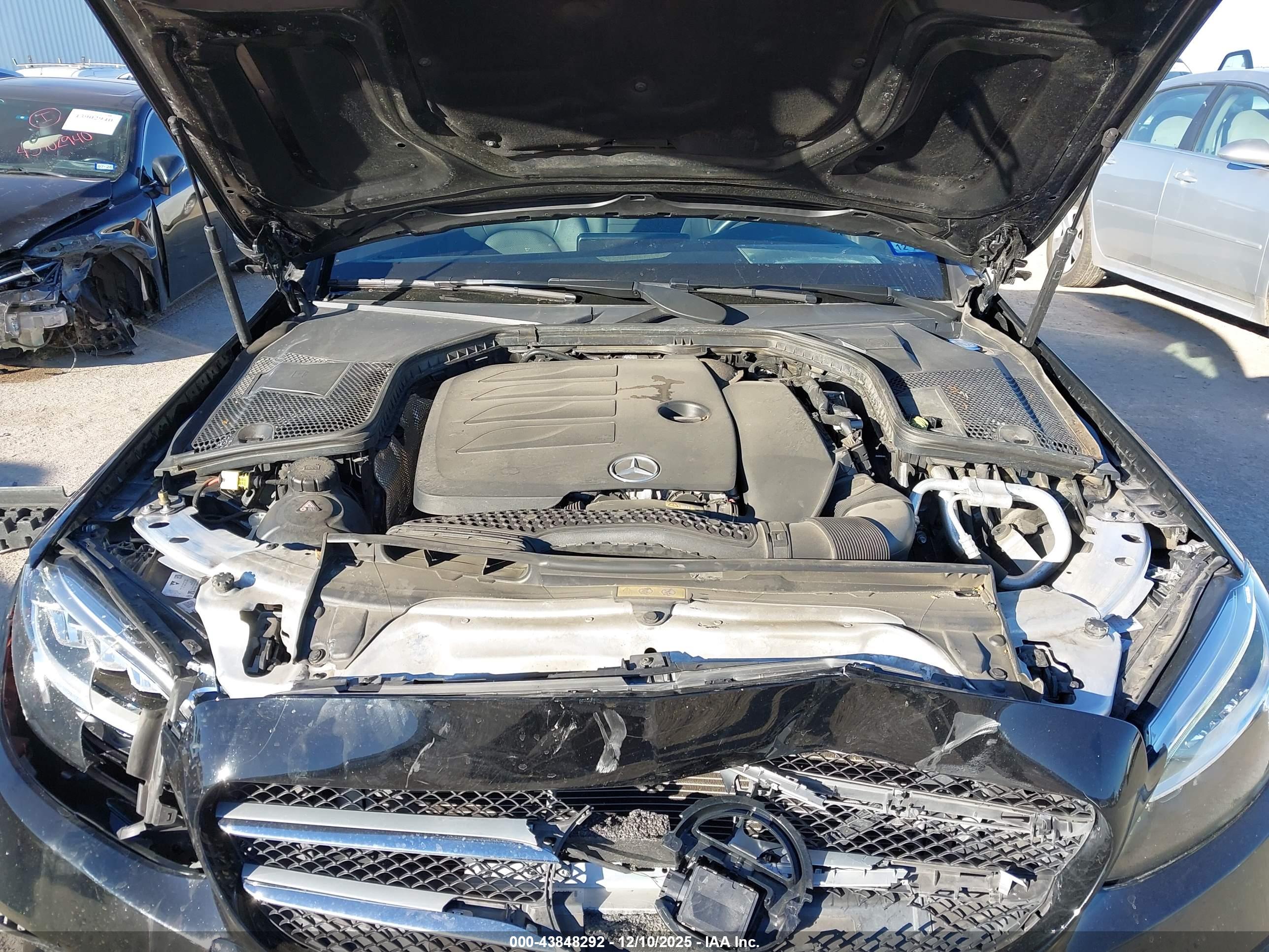 MERCEDES-BENZ C image 10