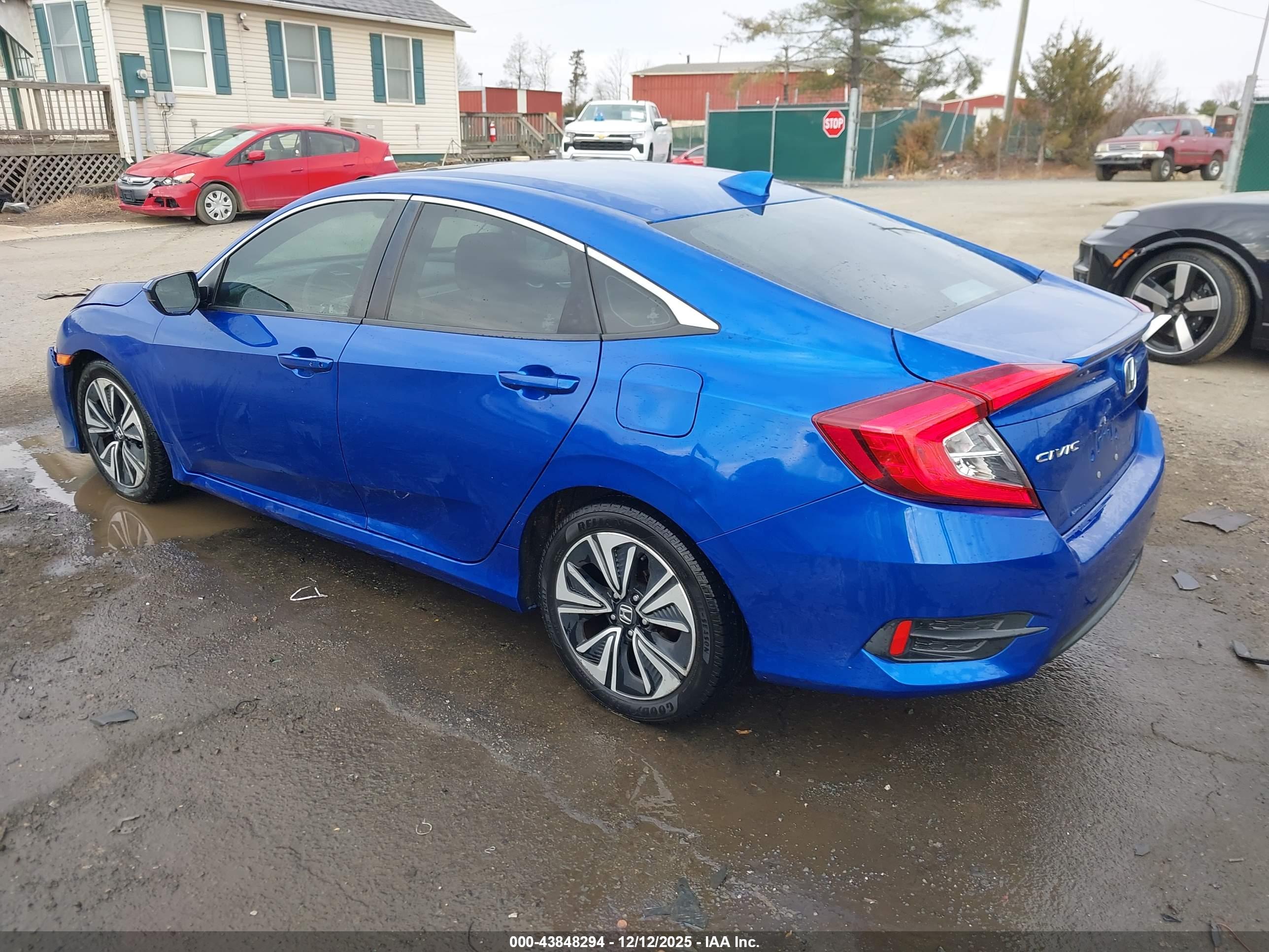 HONDA CIVIC image 3