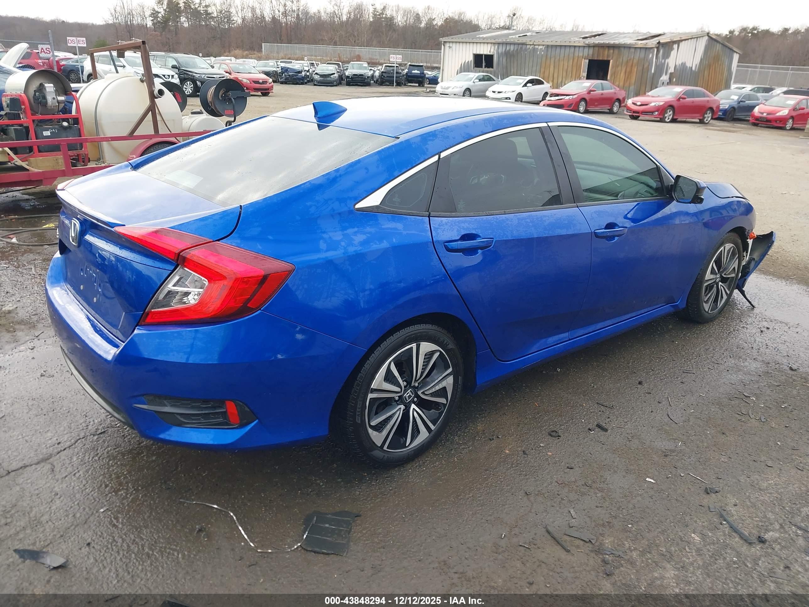 HONDA CIVIC image 4