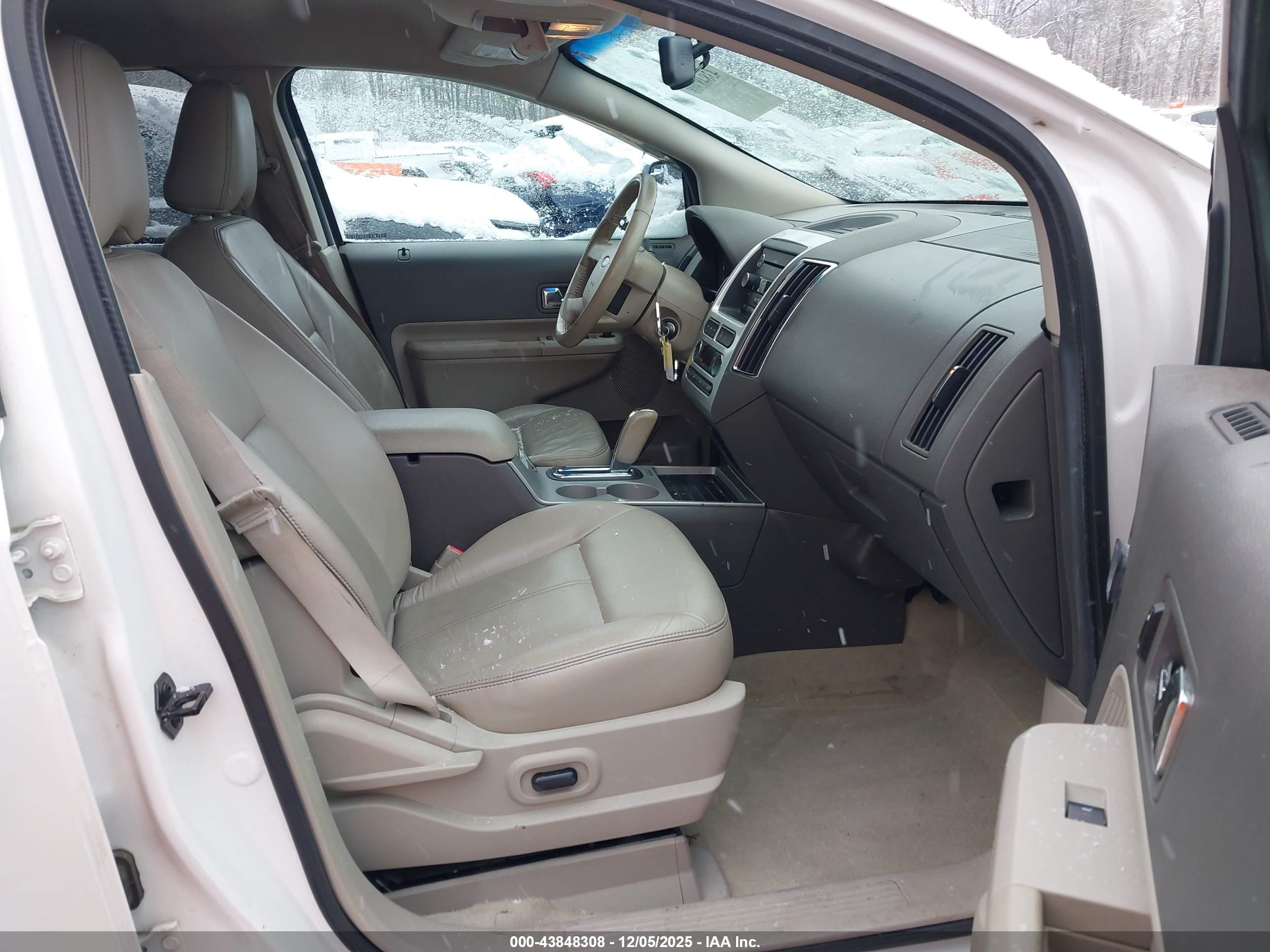 FORD EDGE image 5