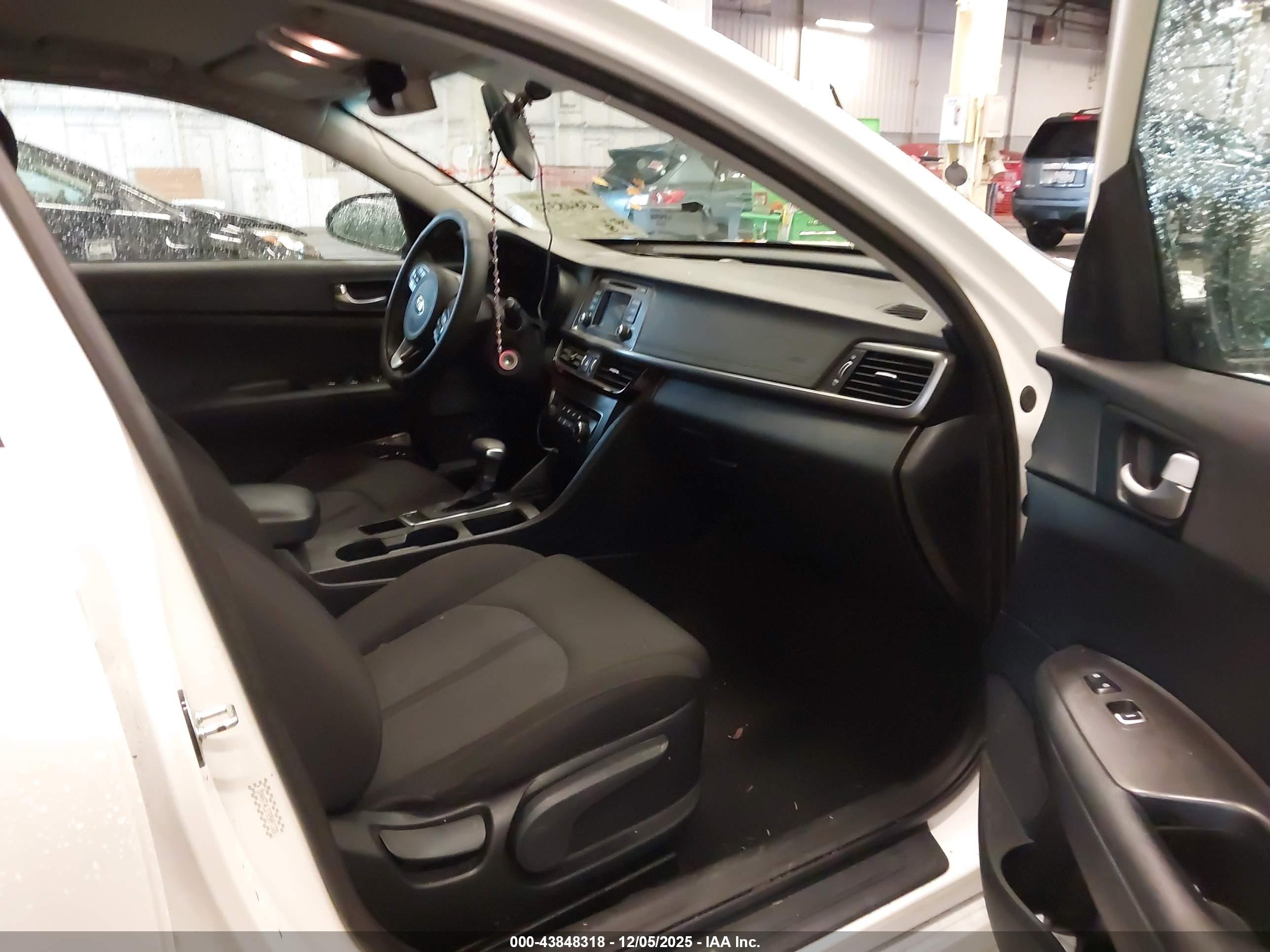 KIA OPTIMA image 5