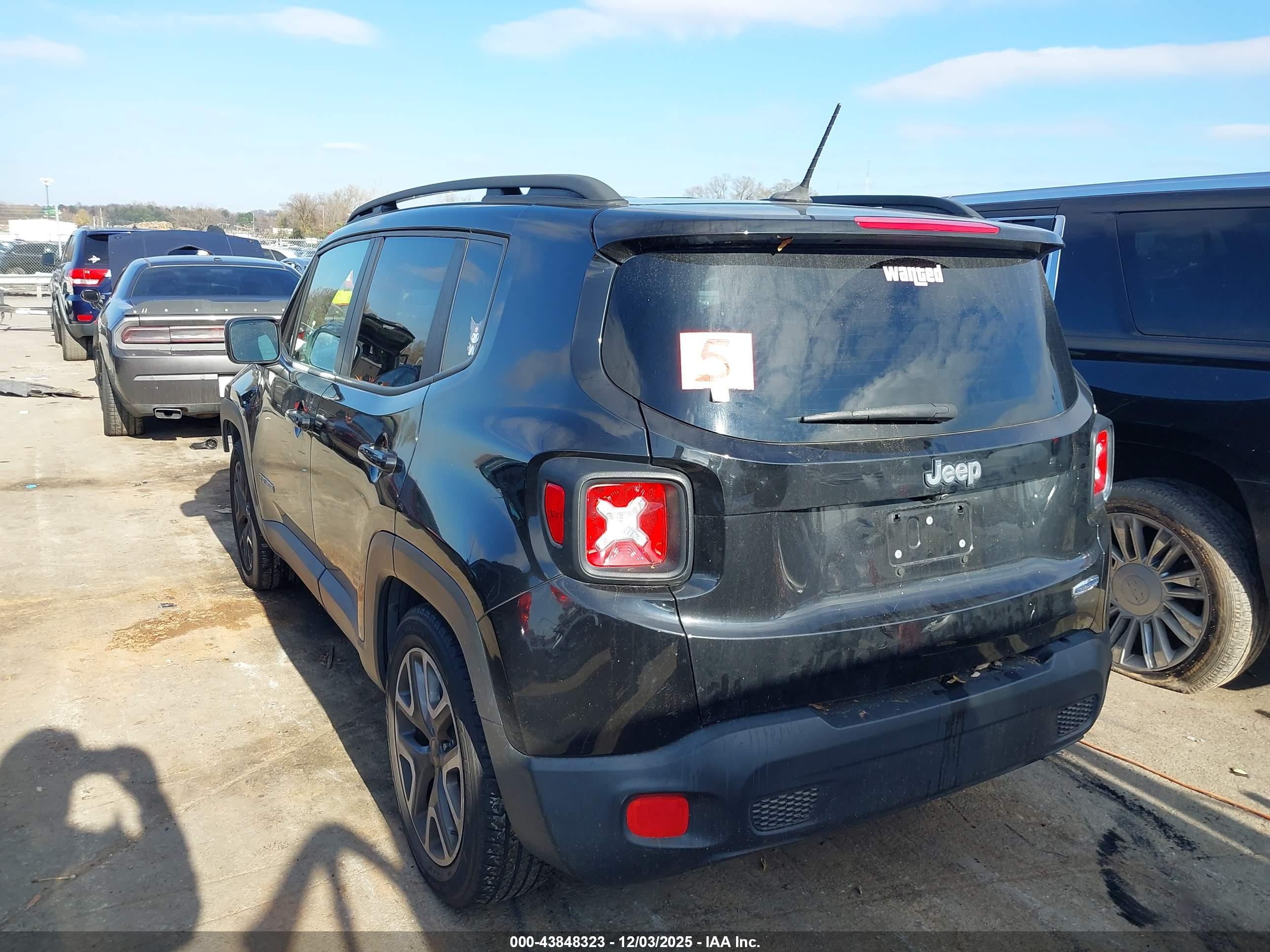 JEEP RENEGADE image 3
