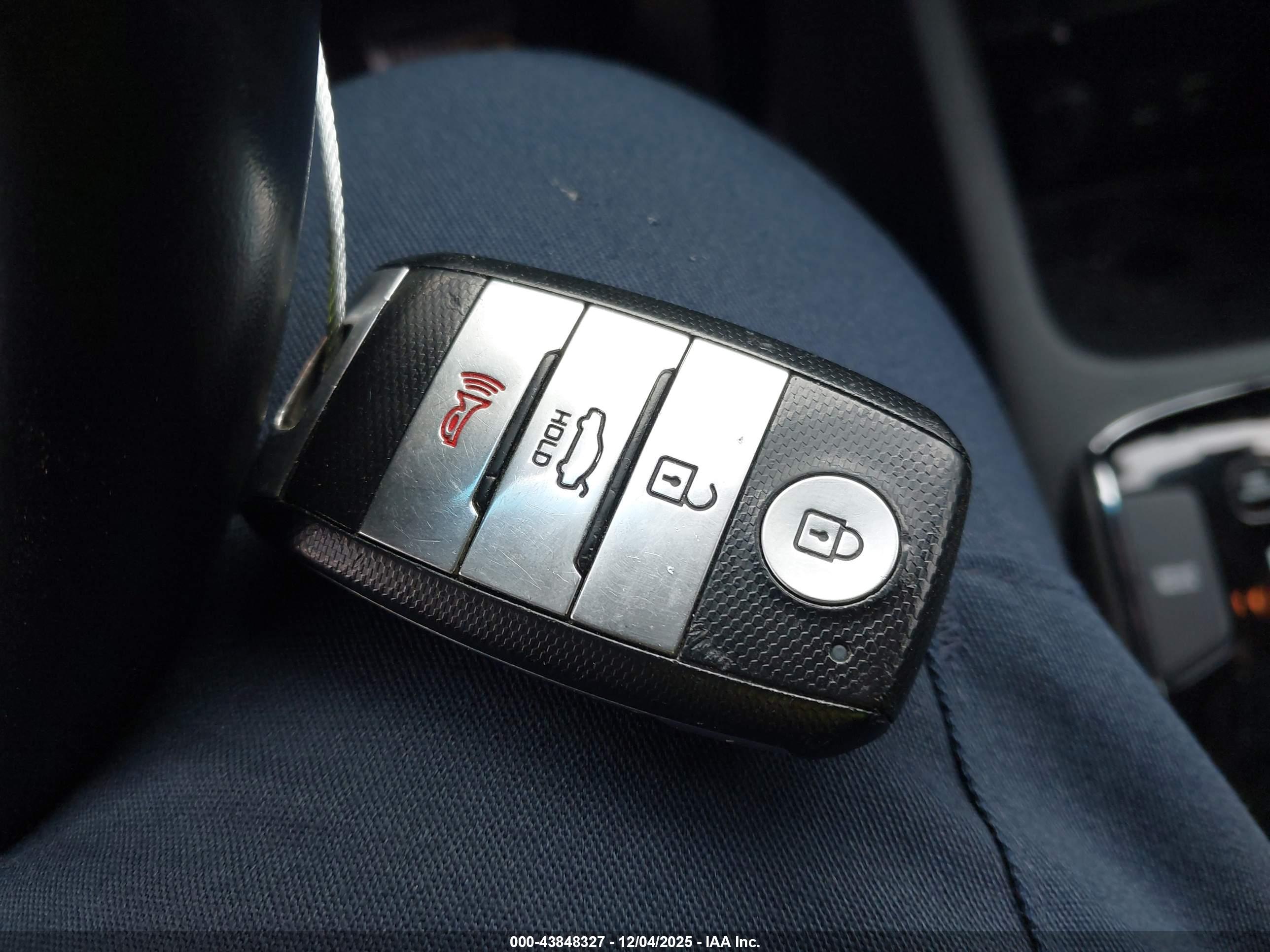 KIA FORTE image 11