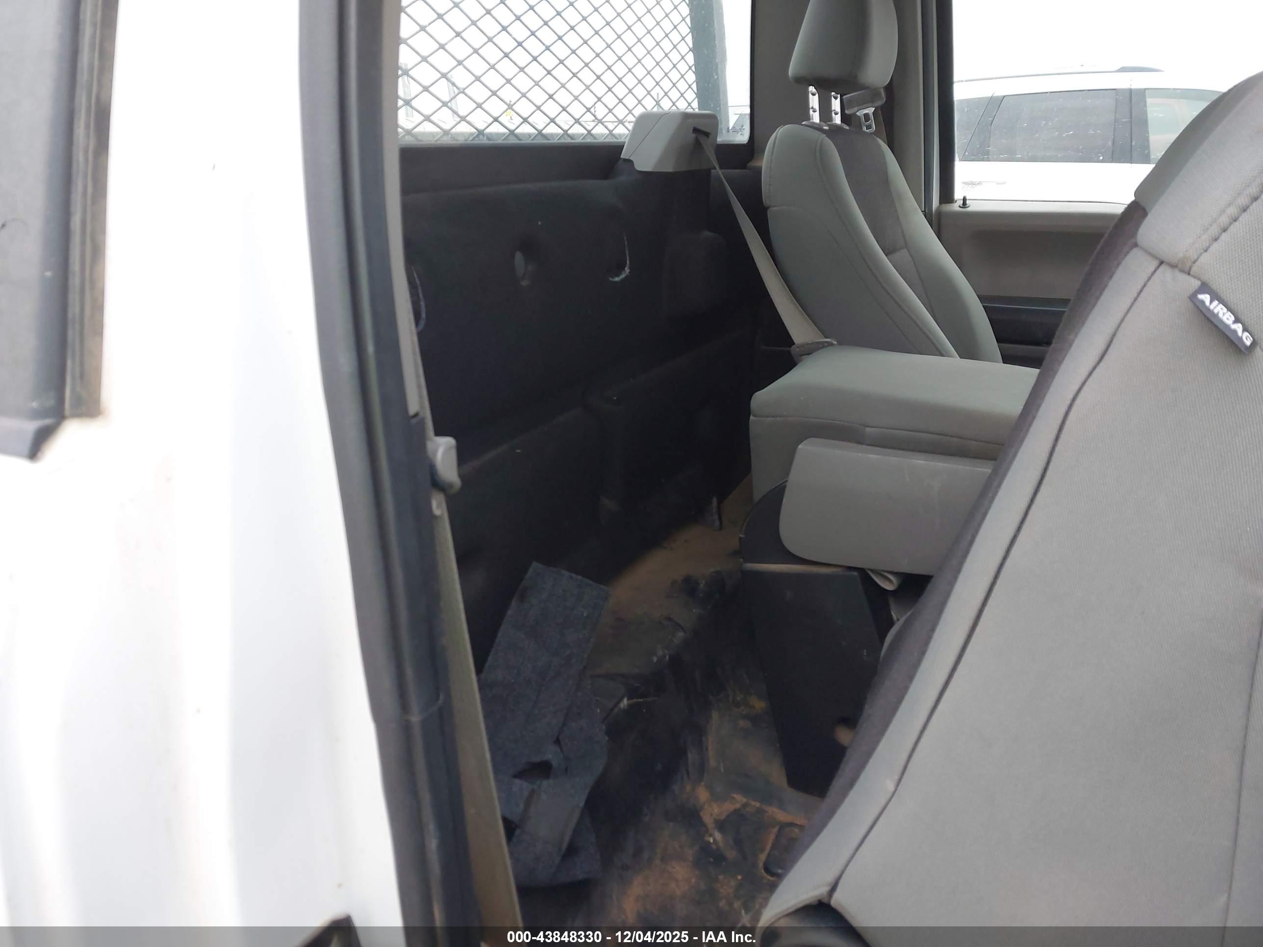 FORD F-150 image 8