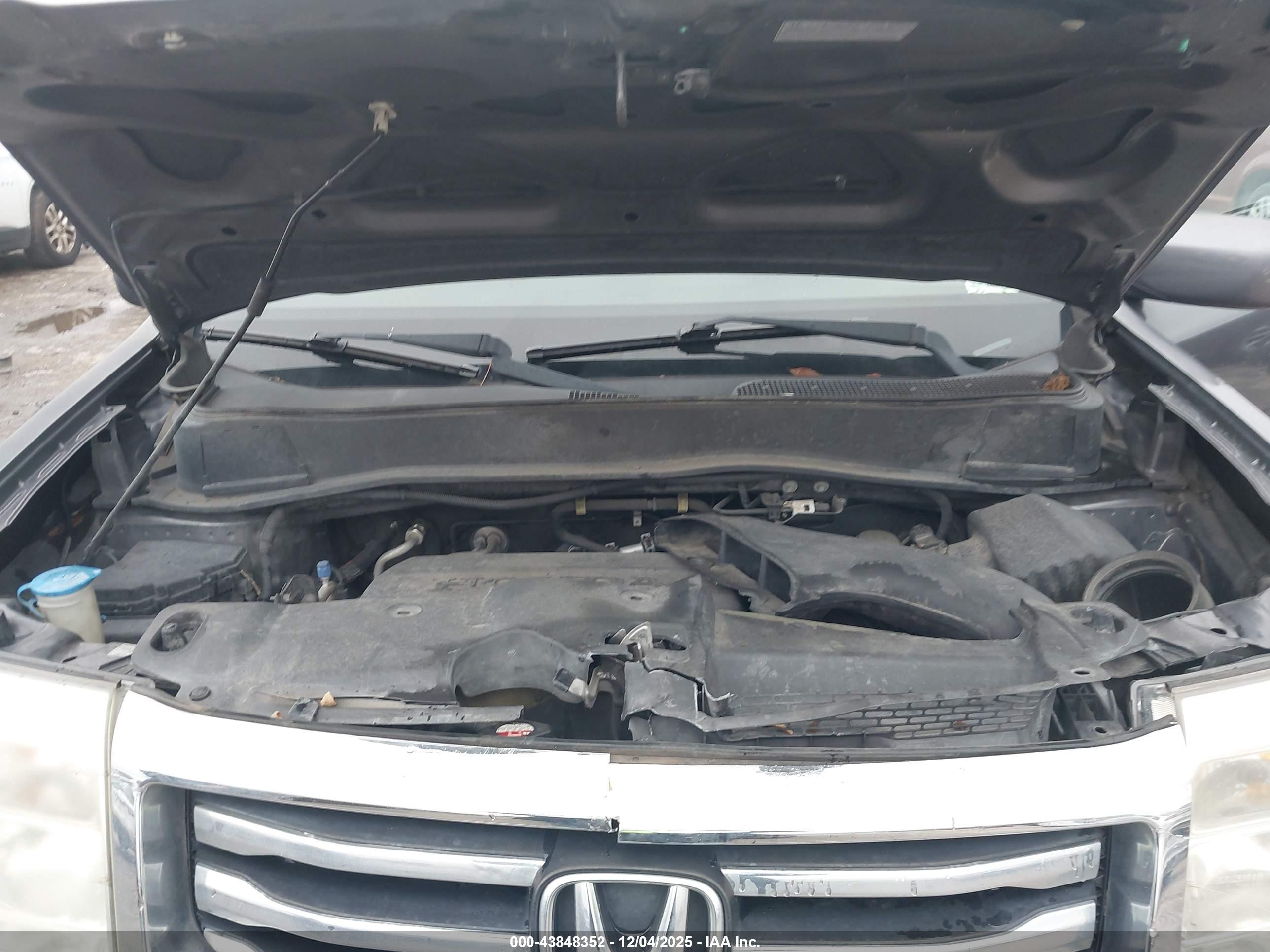 HONDA PILOT image 10