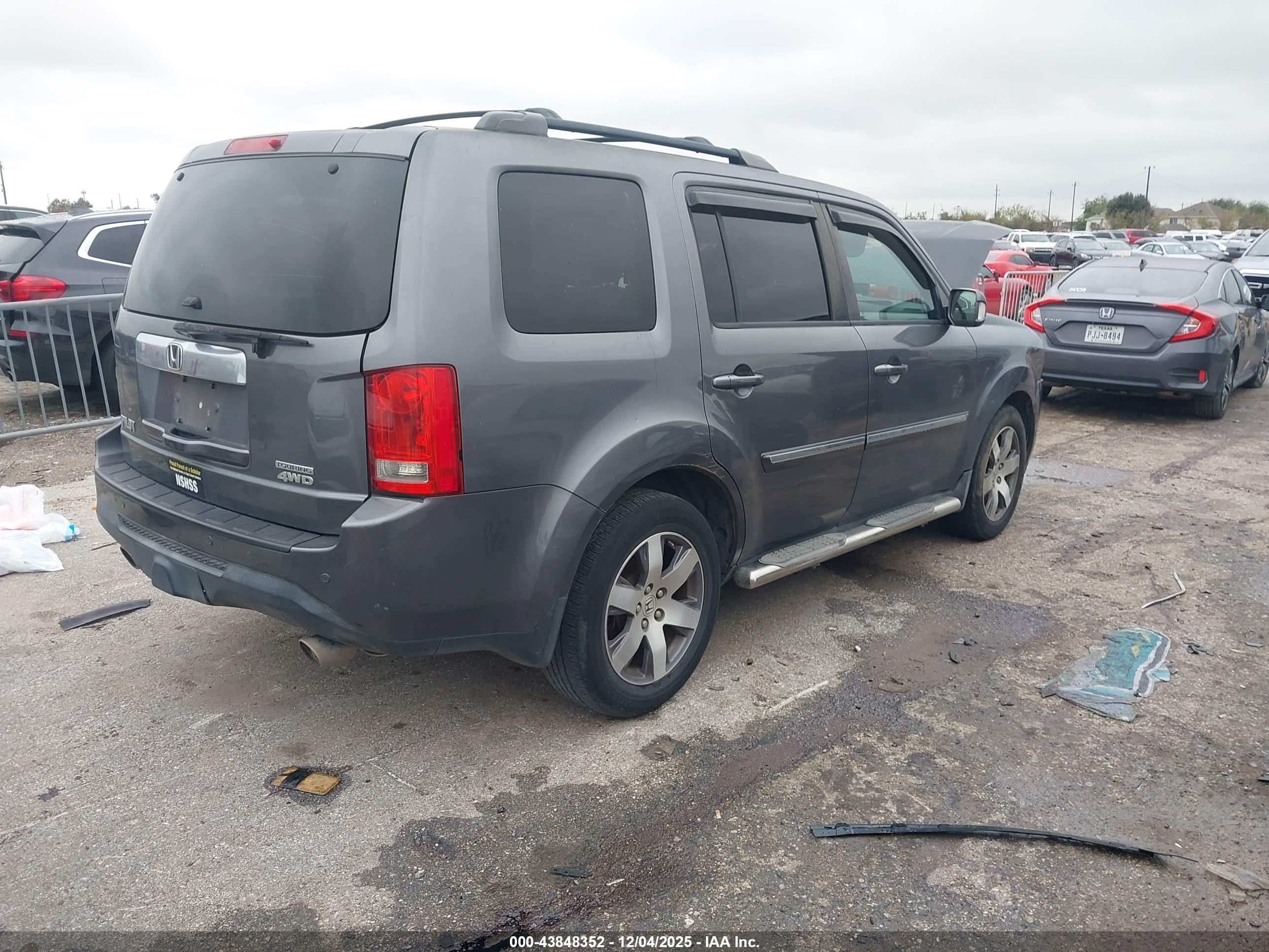 HONDA PILOT image 4